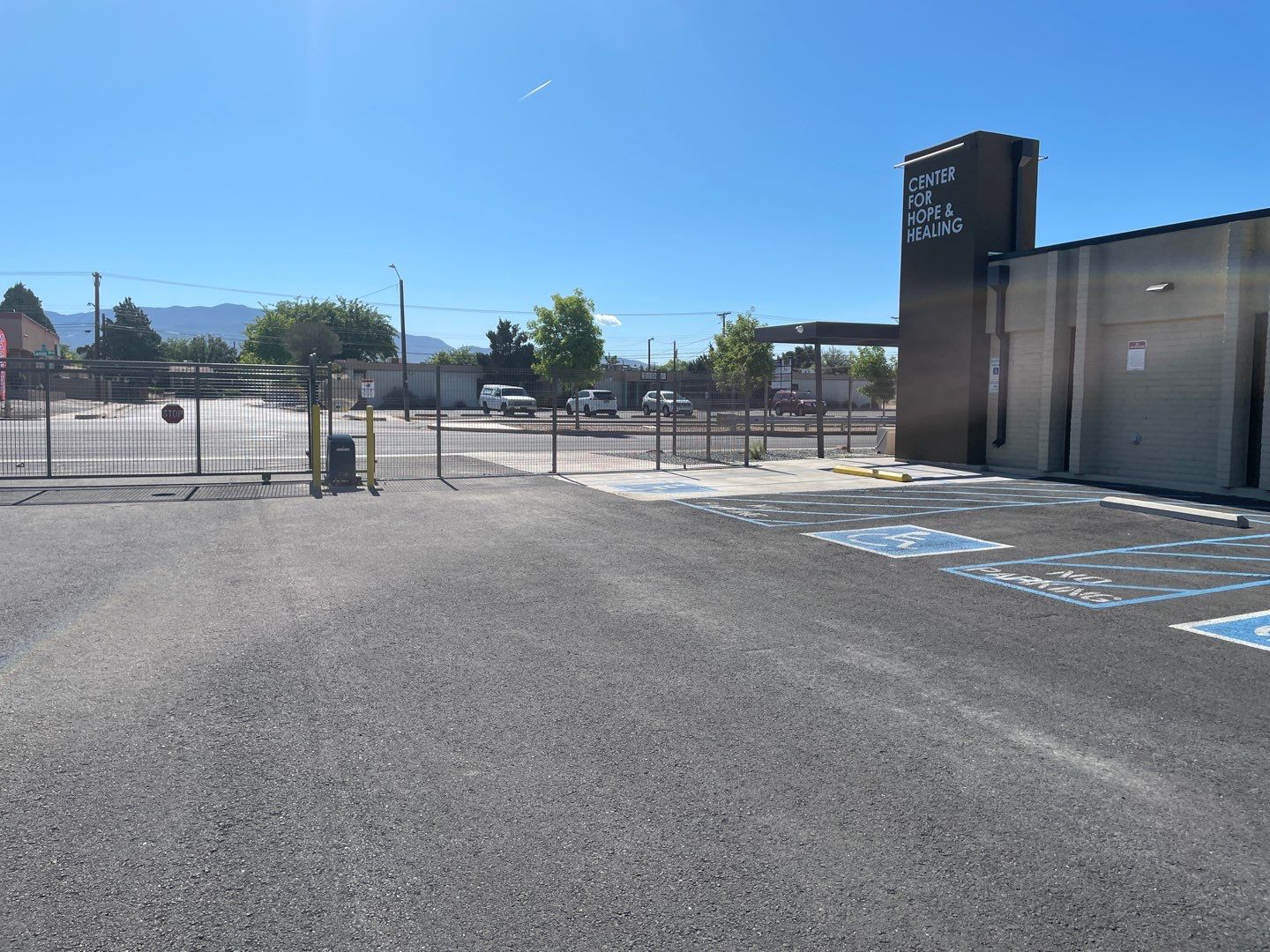 Light Commercial using 6' DM Classic by Valley Fence Company
