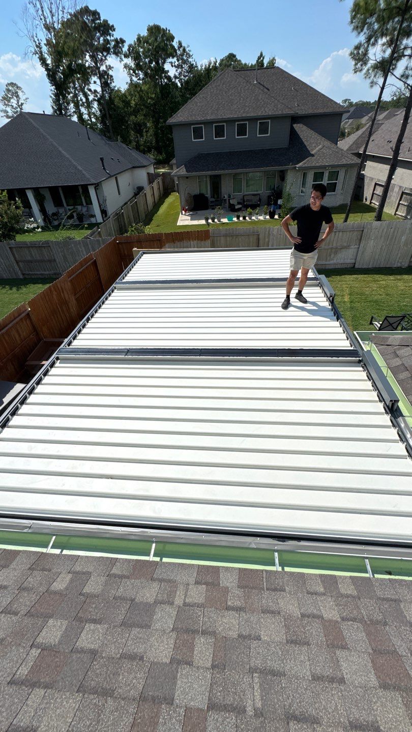 Mr & Mrs Smith  by Texas Urban Elements