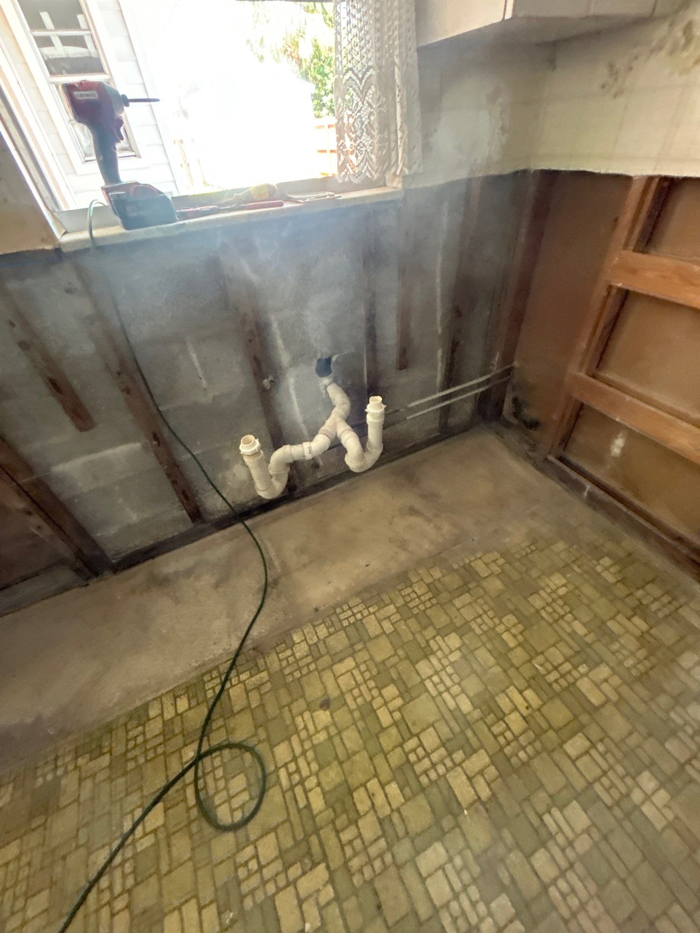 Mold Removal In Bradenton FL  by Ampm Restoration Services 