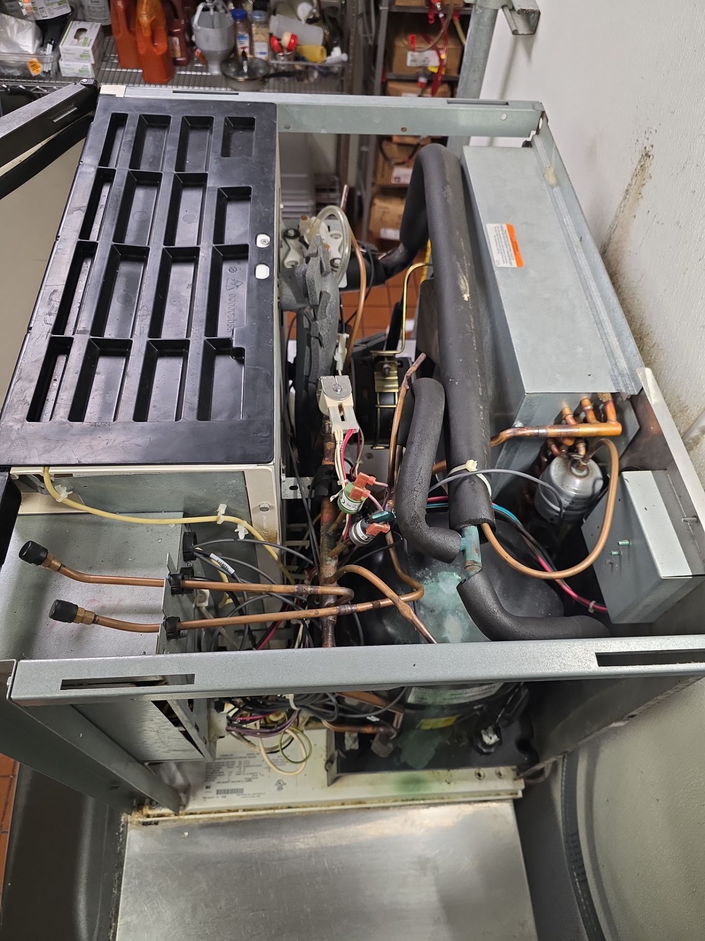 Commercial Manitowoc Ice Machine Diagnostic and Repair in Lady Lake by AMB-WORKS APPLIANCE REPAIR