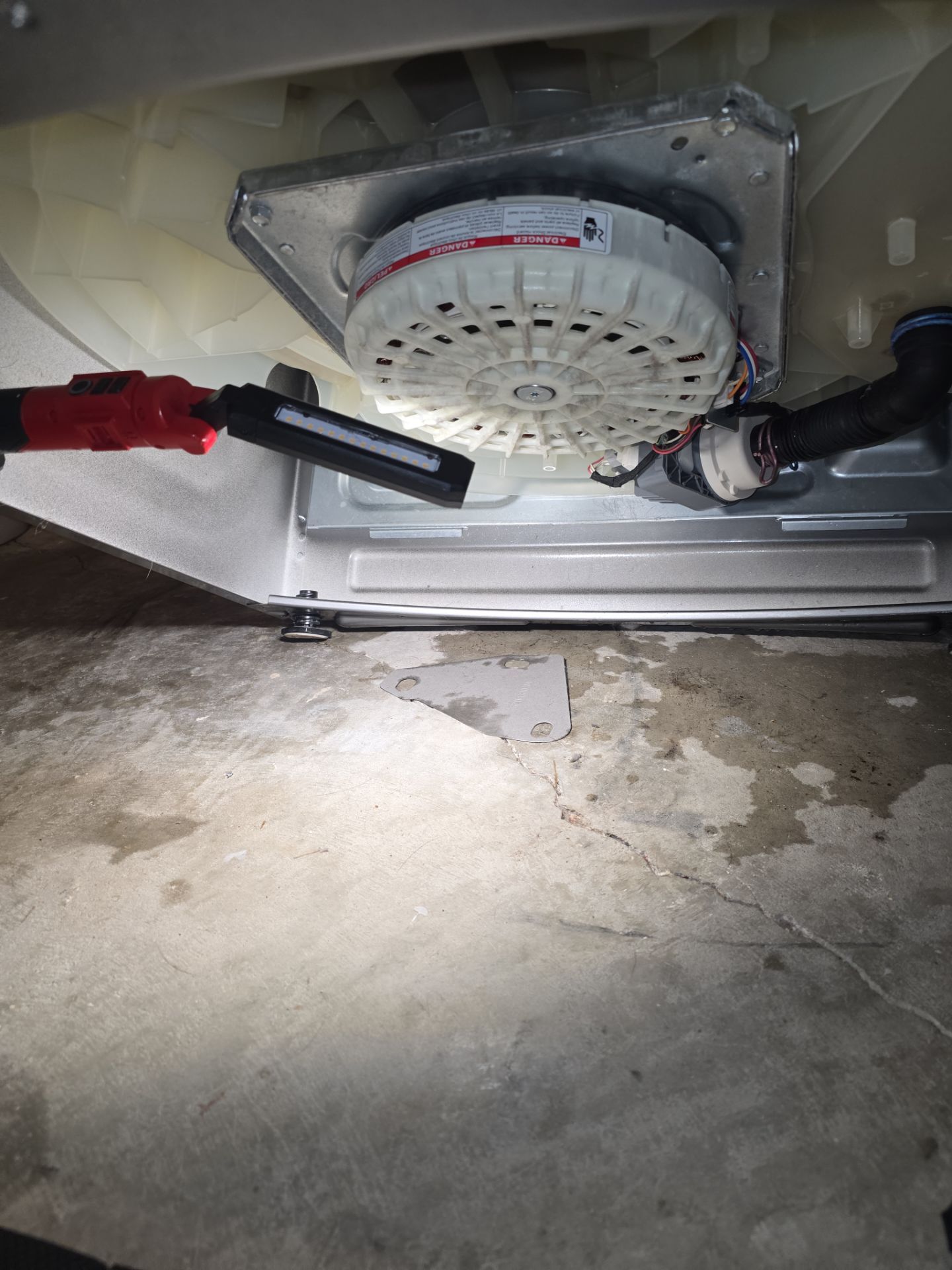 Whirlpool Top-Loading Washing Machine Repair in Clermont by AMB-WORKS APPLIANCE REPAIR
