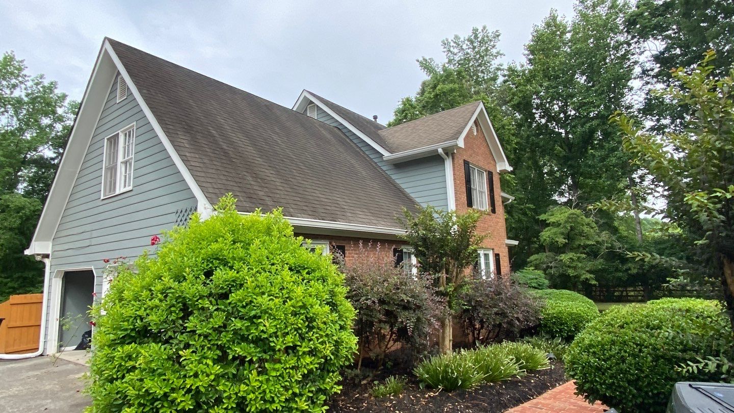 🏡 Brick Home Transformation with Pewter Gray by Georgia Roof Advisors