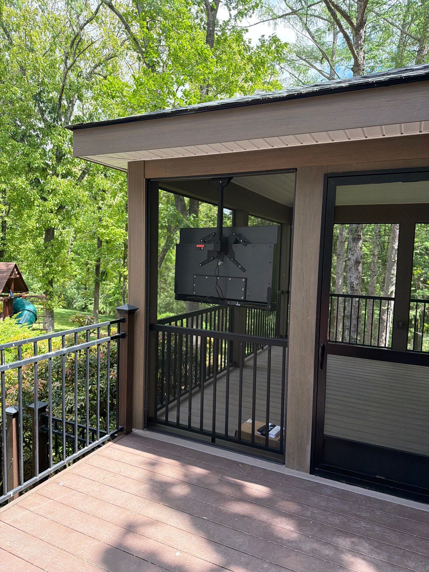 New Deck With a Screened In Porch In Mendham, New Jersey by deck guardian