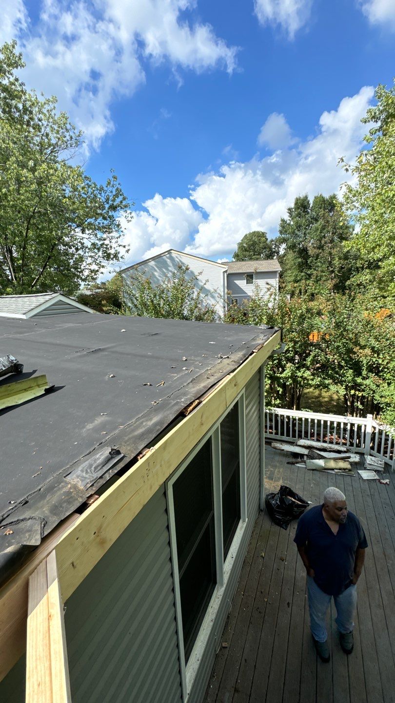 Alexandria: Residential Flat Roof Replacement with MuleHide TPO by RM Banning, Inc.