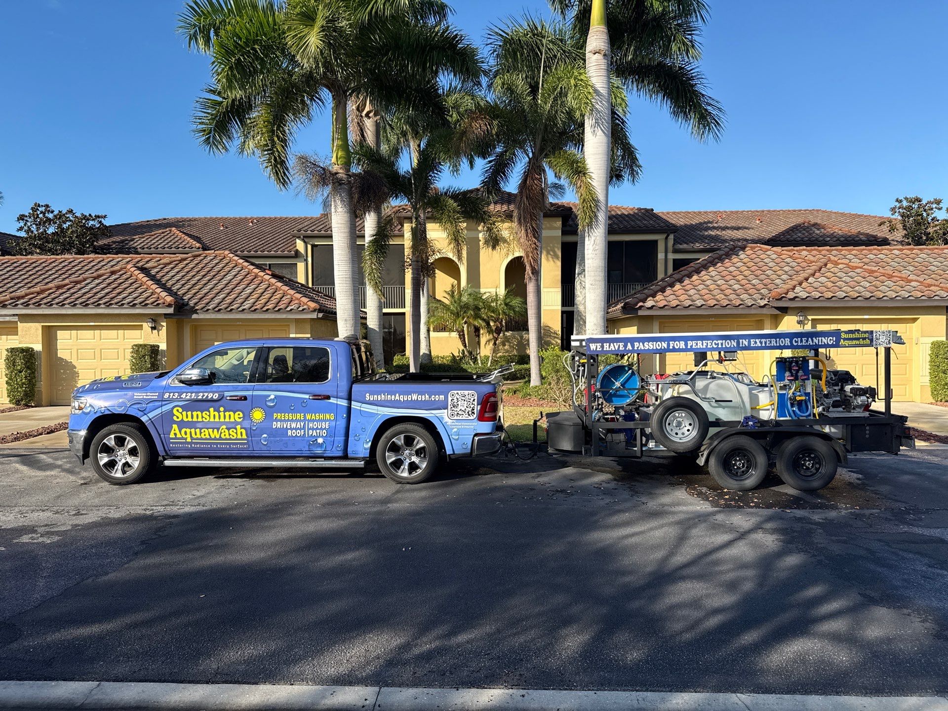 HOA Condo Concrete Driveway & Sidewalk Cleaning – River Strand Community, Bradenton, FL by Sunshine AquaWash