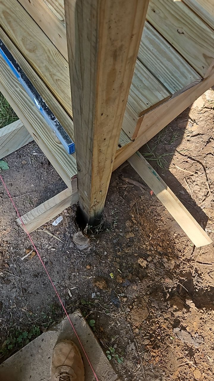 Russet Cove Circle - Deck Installation by Pillar and Pine