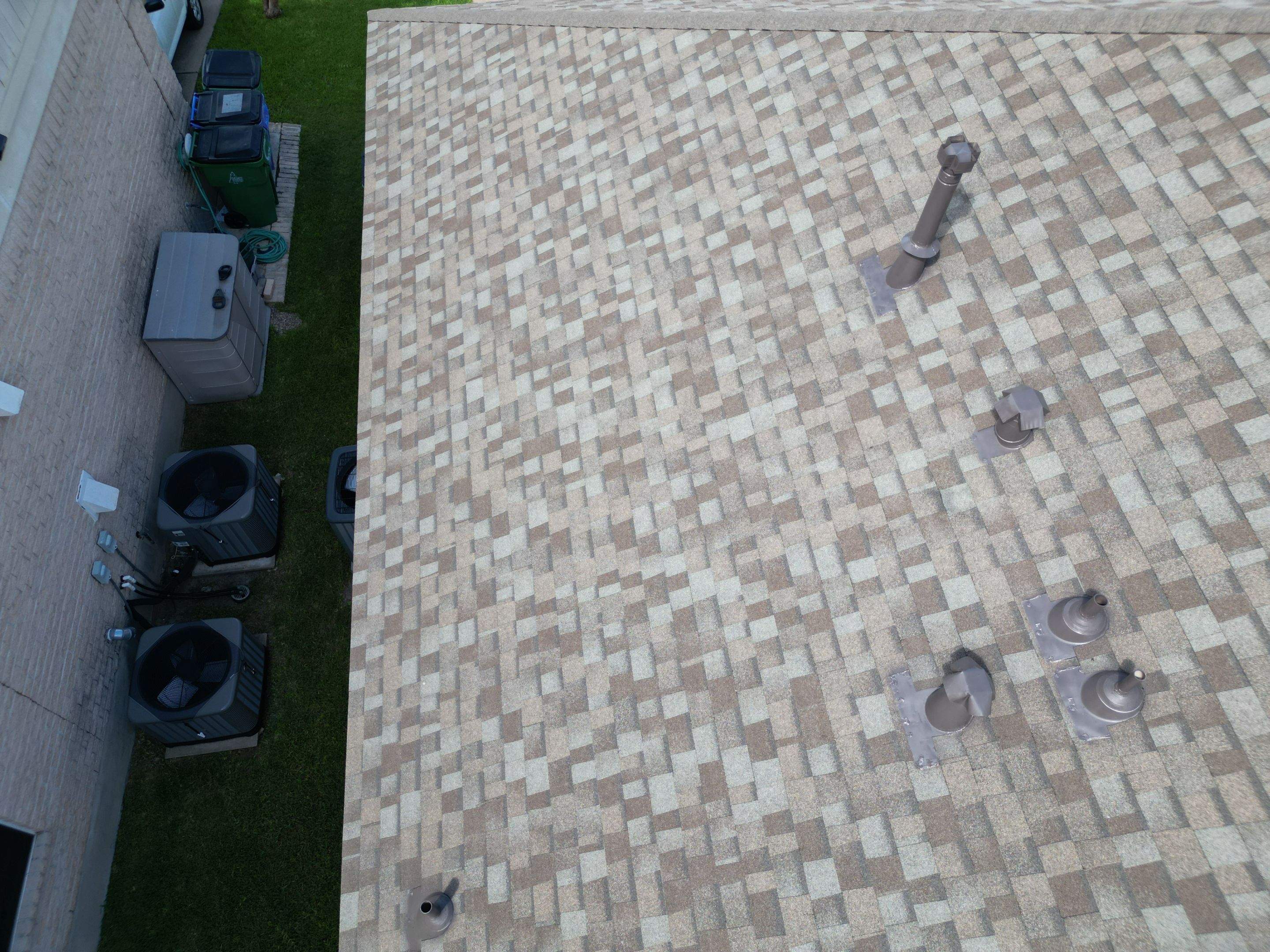 Driftwood - Owens Corning TruDefinition Duration by RoofsOnly.com