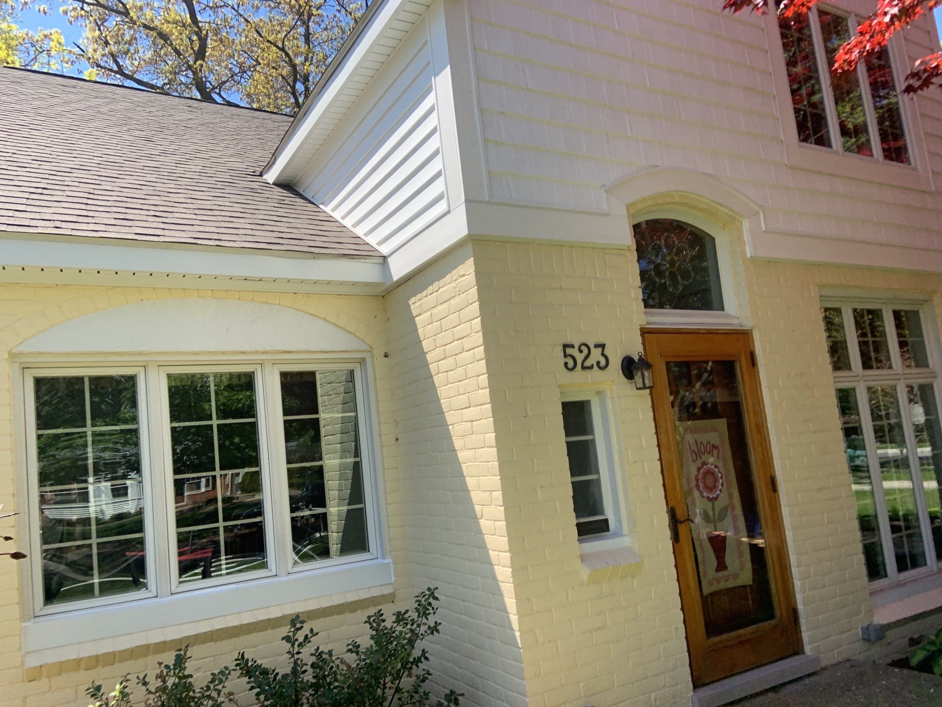 Siding Replacement using CertainTeed Restoration Classic D5 by 180 Contractors