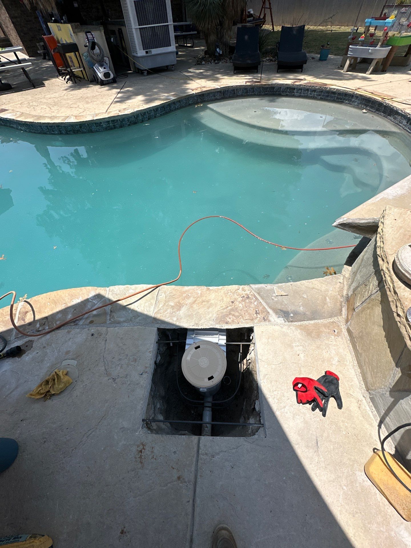 Newark Skimmer by Sink or Swim Pools