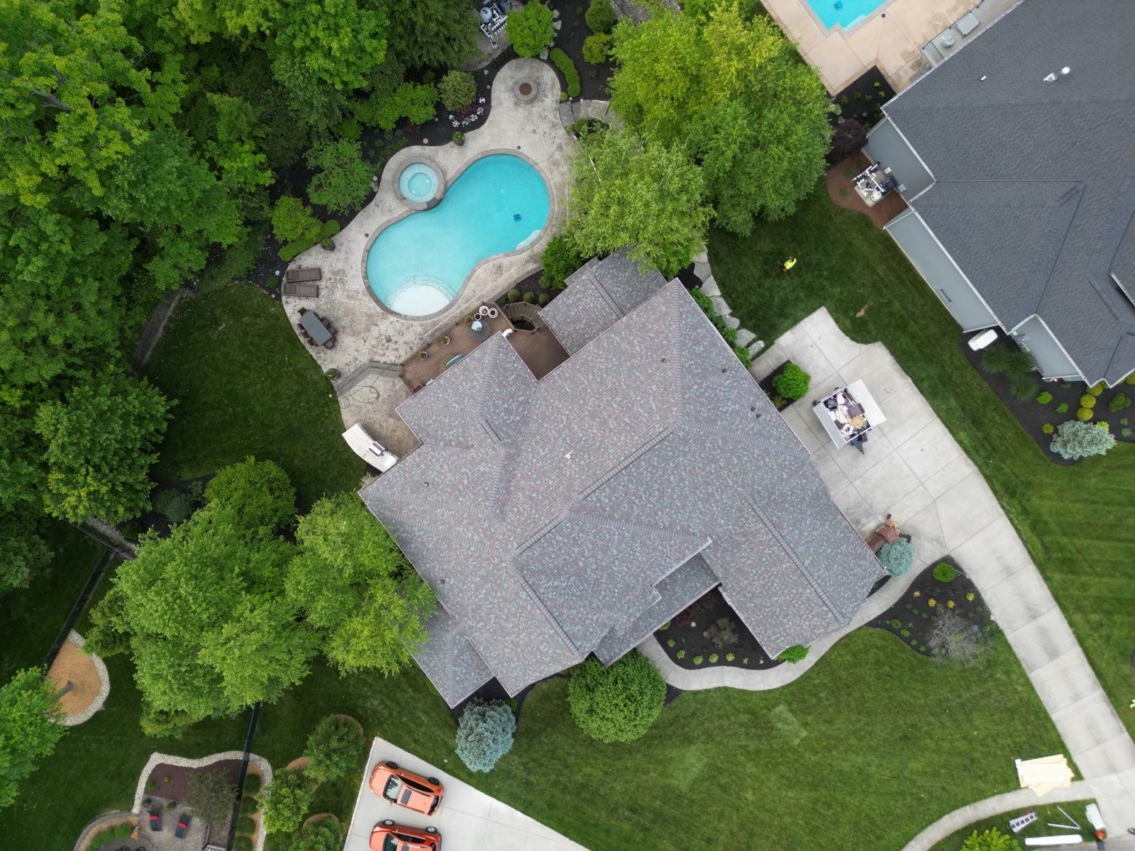 Residential Roofing Installation using Duration Series Shingles - Colonial Slate by RoofX 