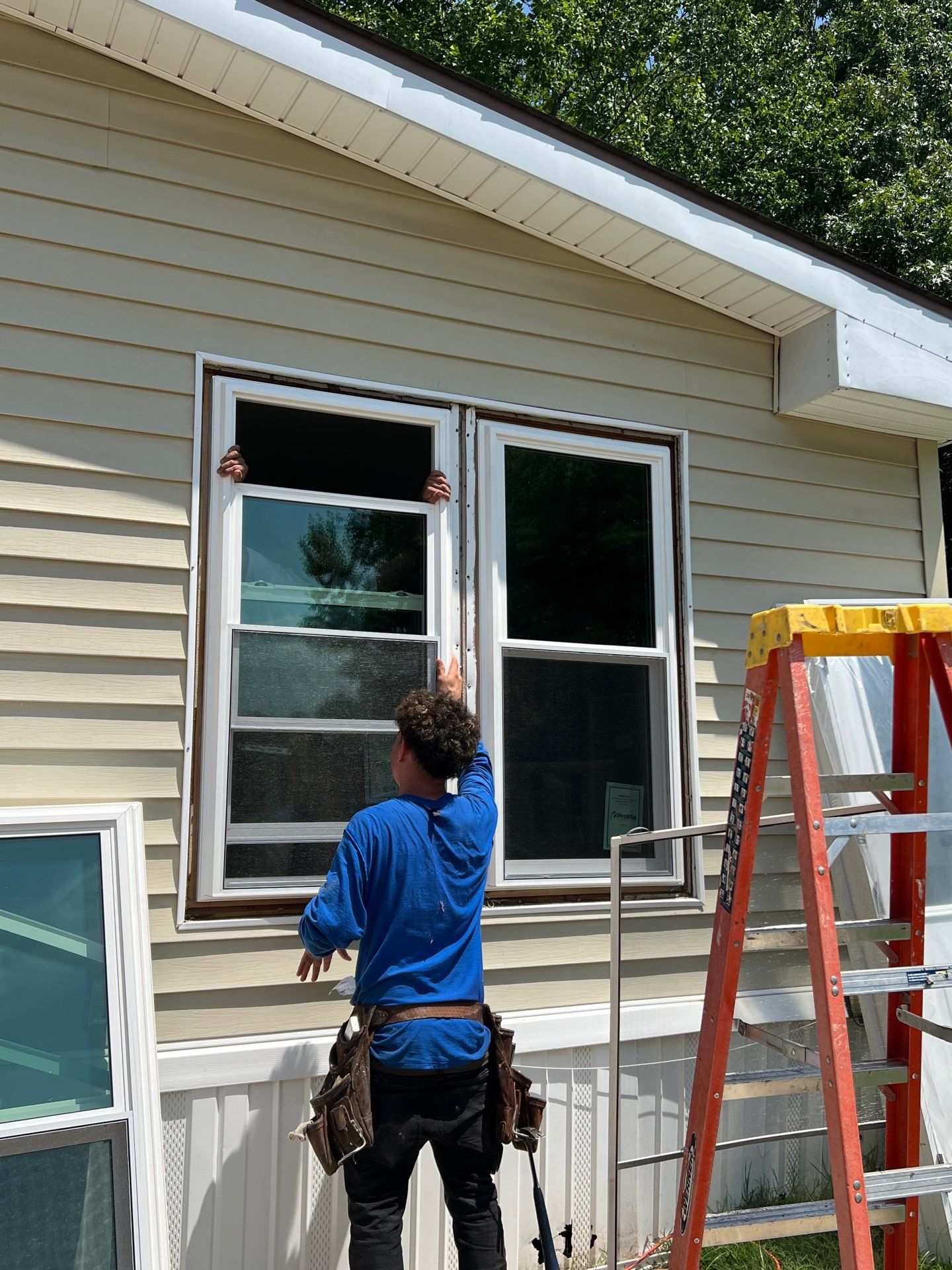17 windows, 2 Entry doors and 1 Storm door by Window Depot of Annapolis