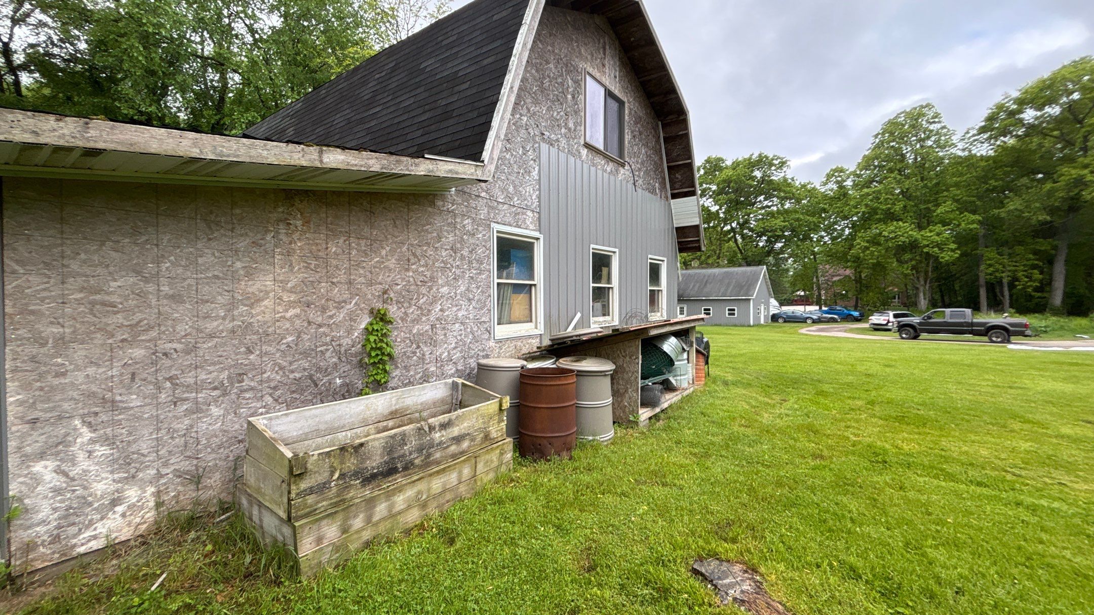 Roof Replacement using Atlas Pinnacle Pristine Pewter by 180 Contractors