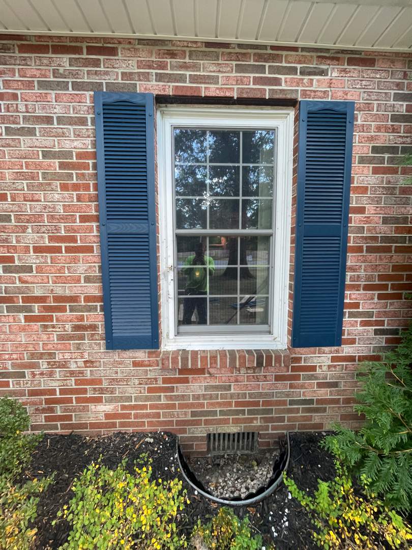 Shutters using Mid America Louvered by ExteriorPros