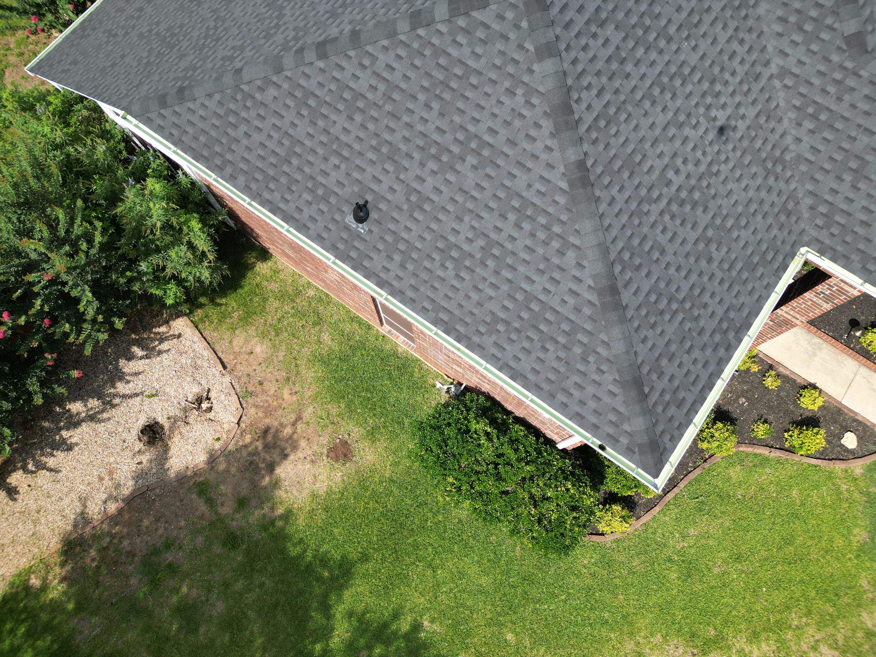 Charcoal - GAF Timberline HDZ by RoofsOnly.com