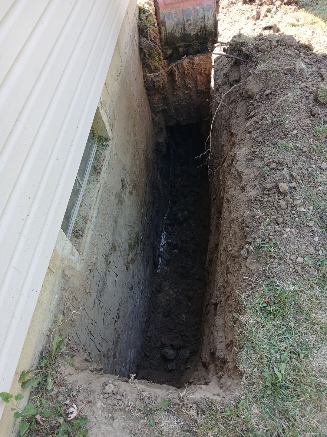 Exterior Waterproofing & Embedded Fiber Reinforcements by Toledo Basement Repair