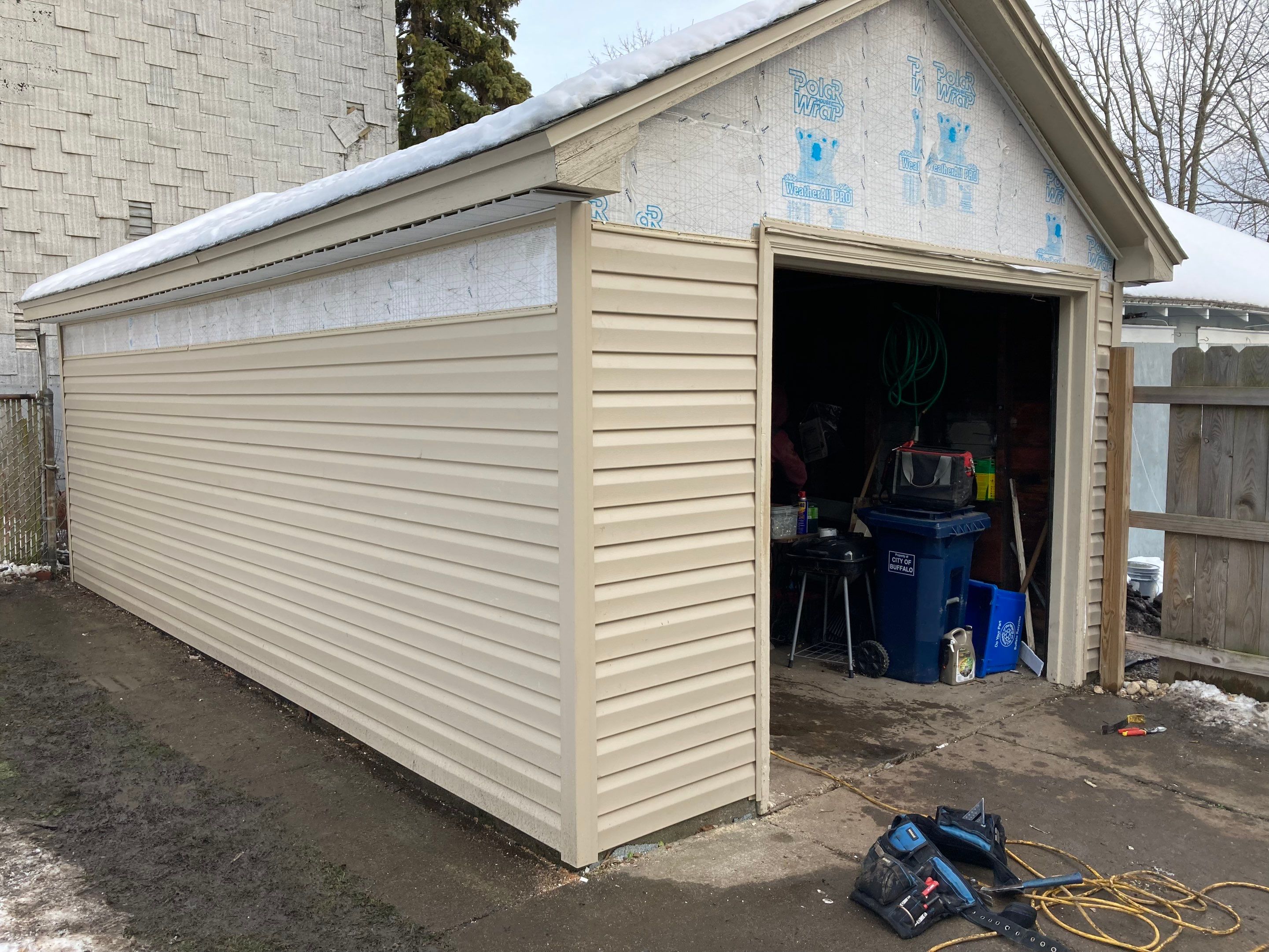 Exterior Siding  by Ivy Lea Construction
