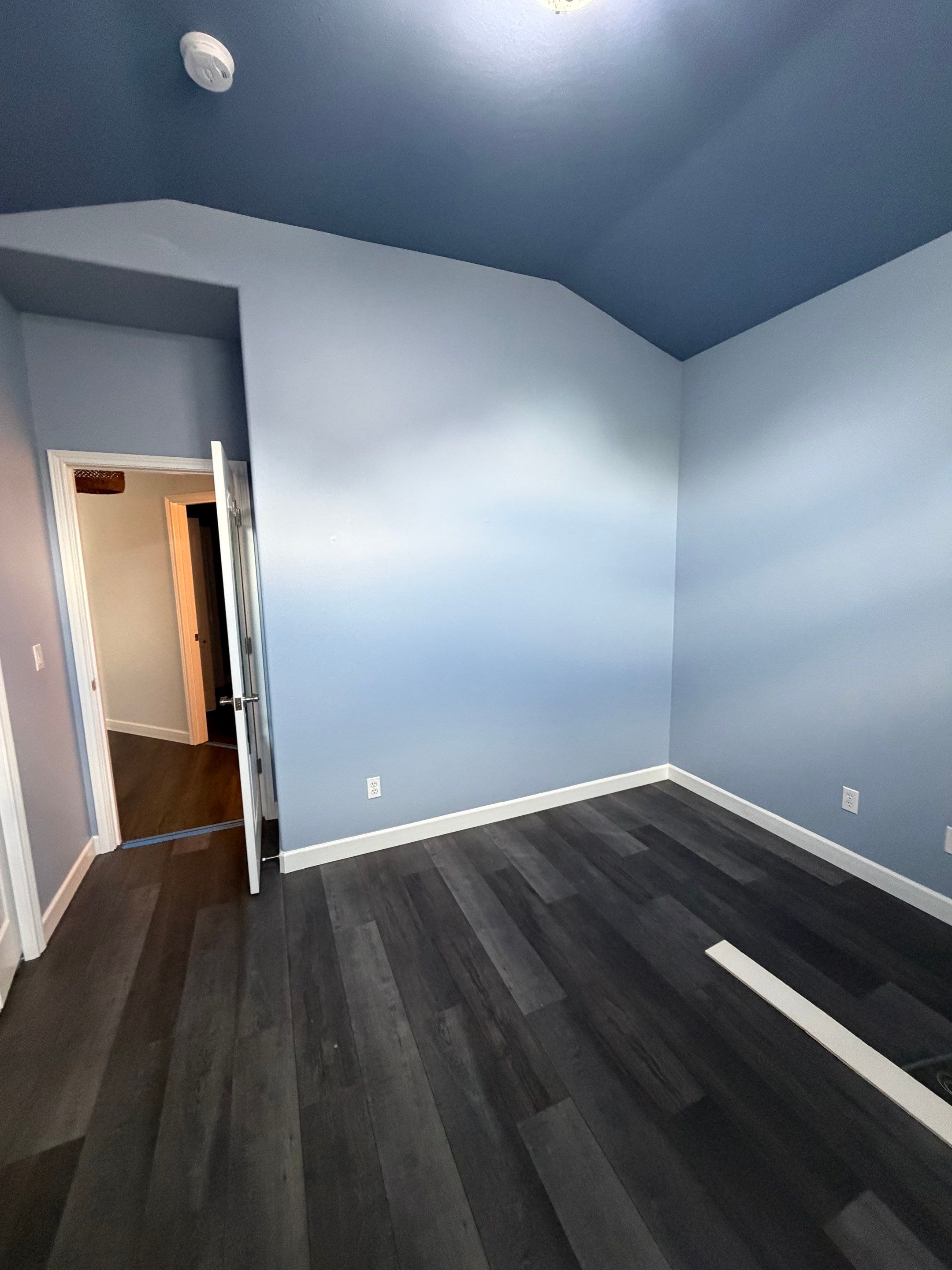 Interior Painting by Handyman State LLC
