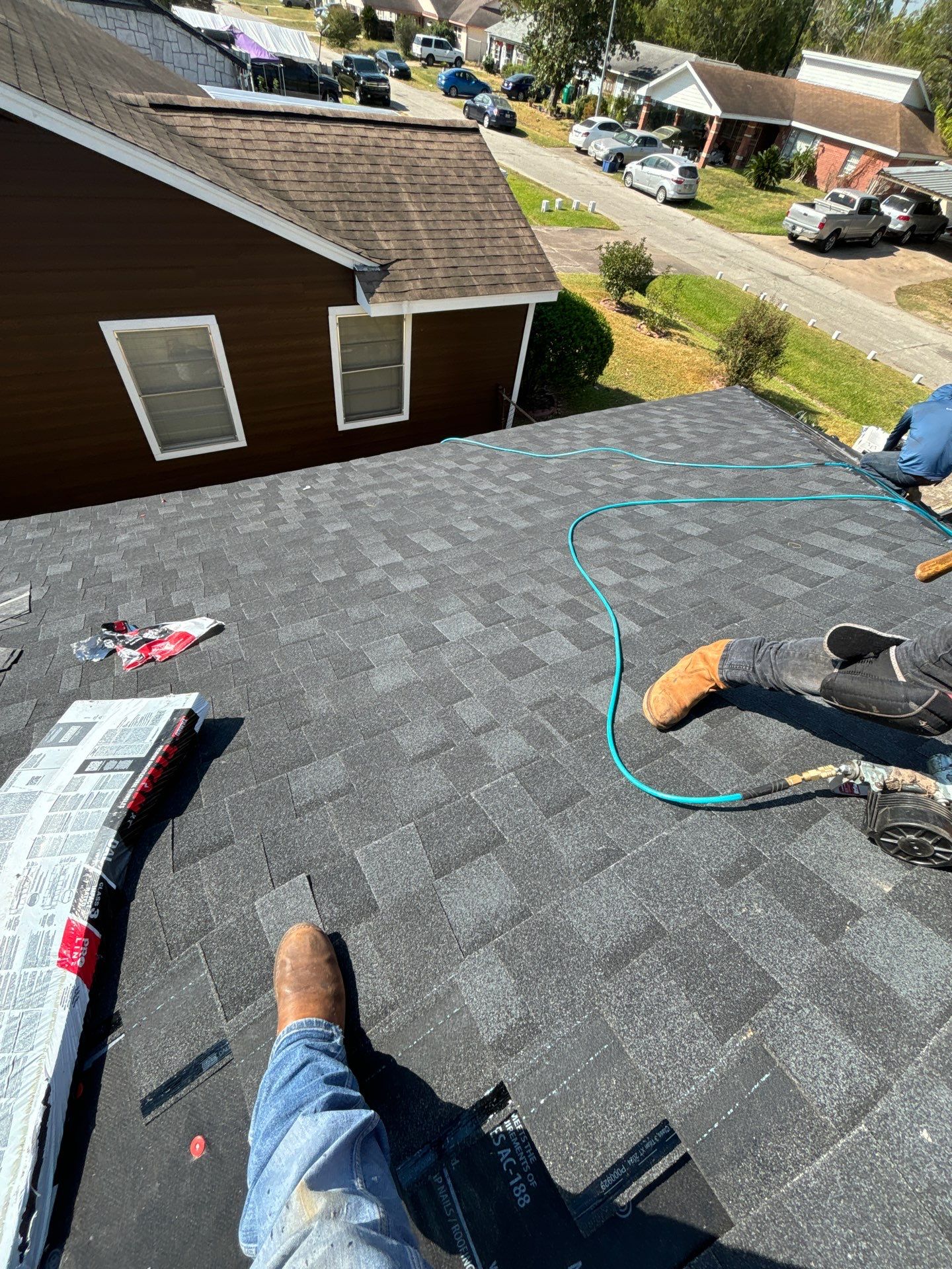 Residential Roofing Installation using Owen's Corning Duration (Lifetime) Shingles by Roof Repair Company
