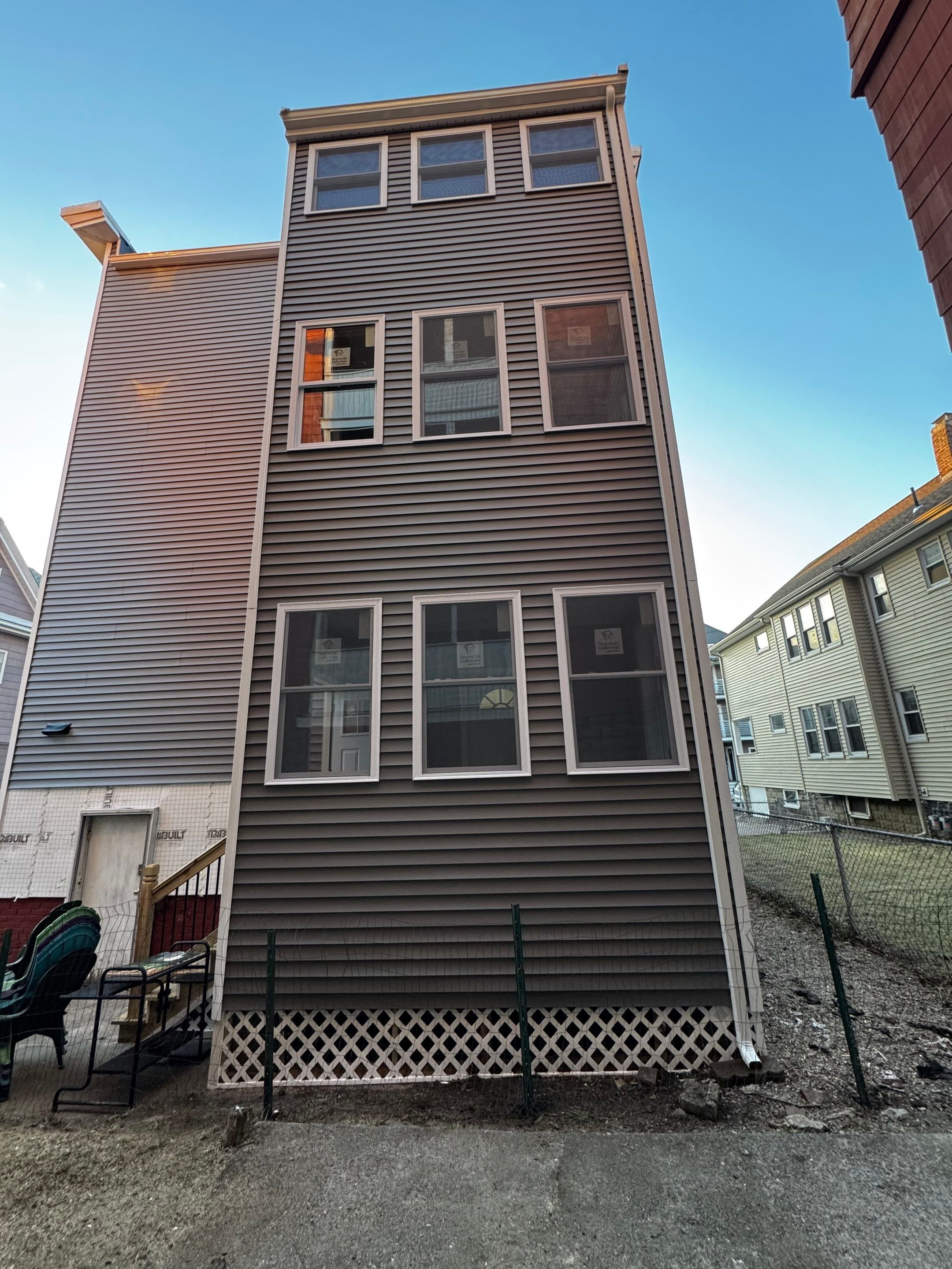 Tyee Siding  by Tyee Construction Corp