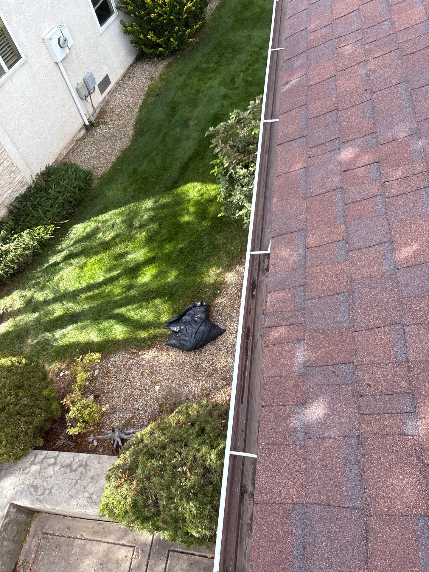 Commercial gutter cleaning Pueblo after photo with clean gutters