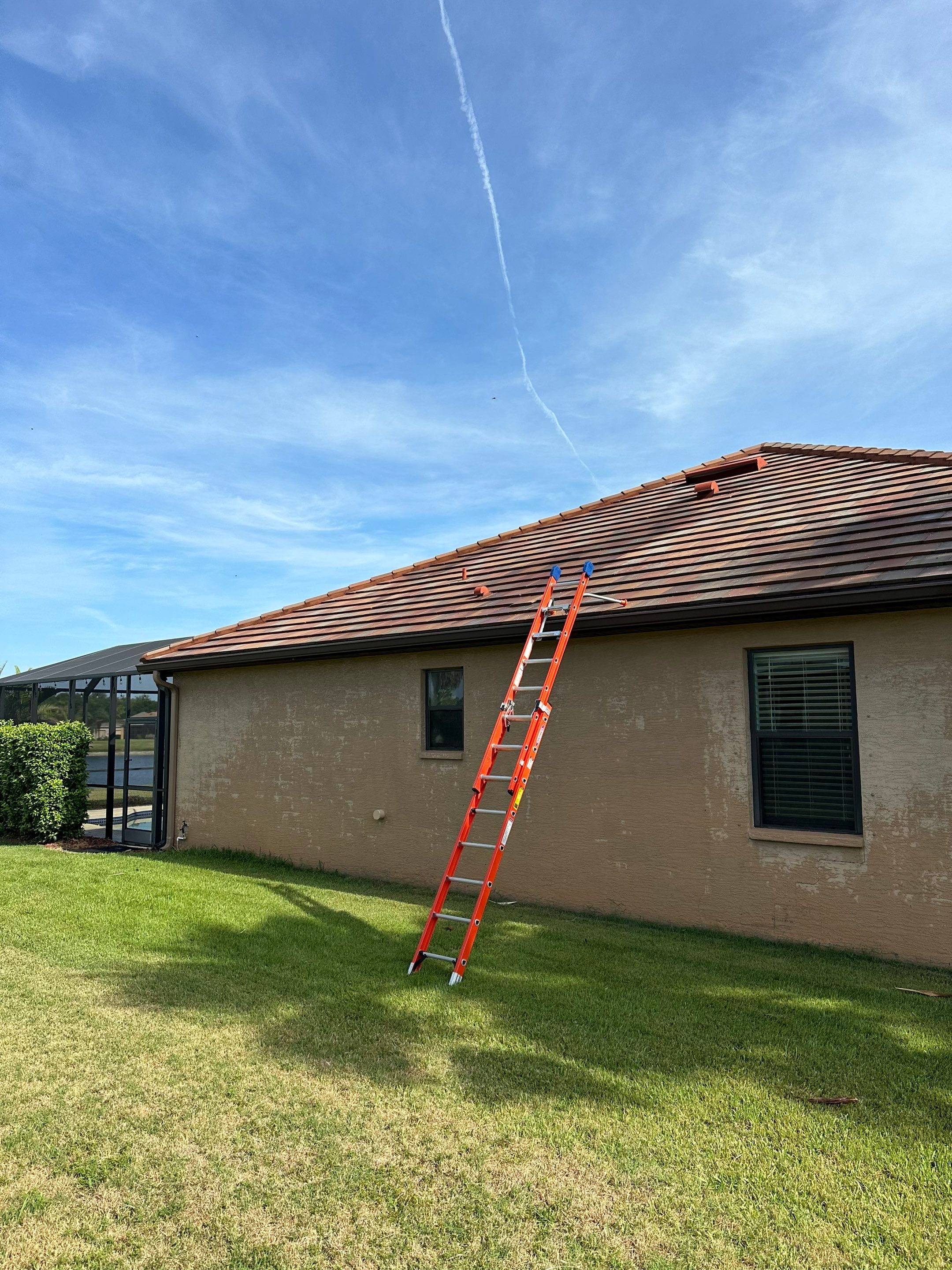 🏡 Tile Roof Cleaning – Gamble Creek Estates, Parrish, FL by Sunshine AquaWash