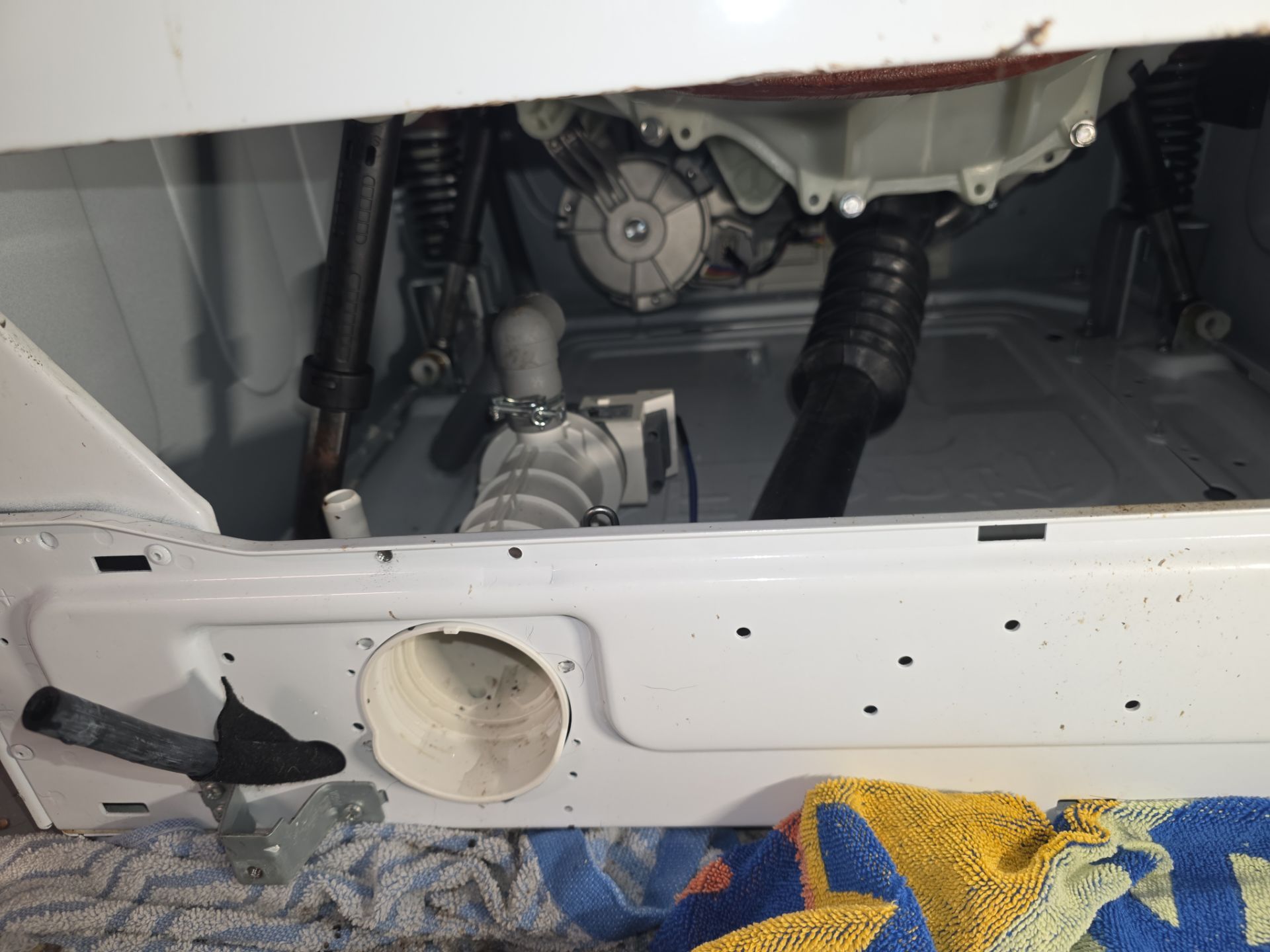 GE Commercial Washing Machine E1 Error Diagnostic in Winter Park by AMB-WORKS APPLIANCE REPAIR