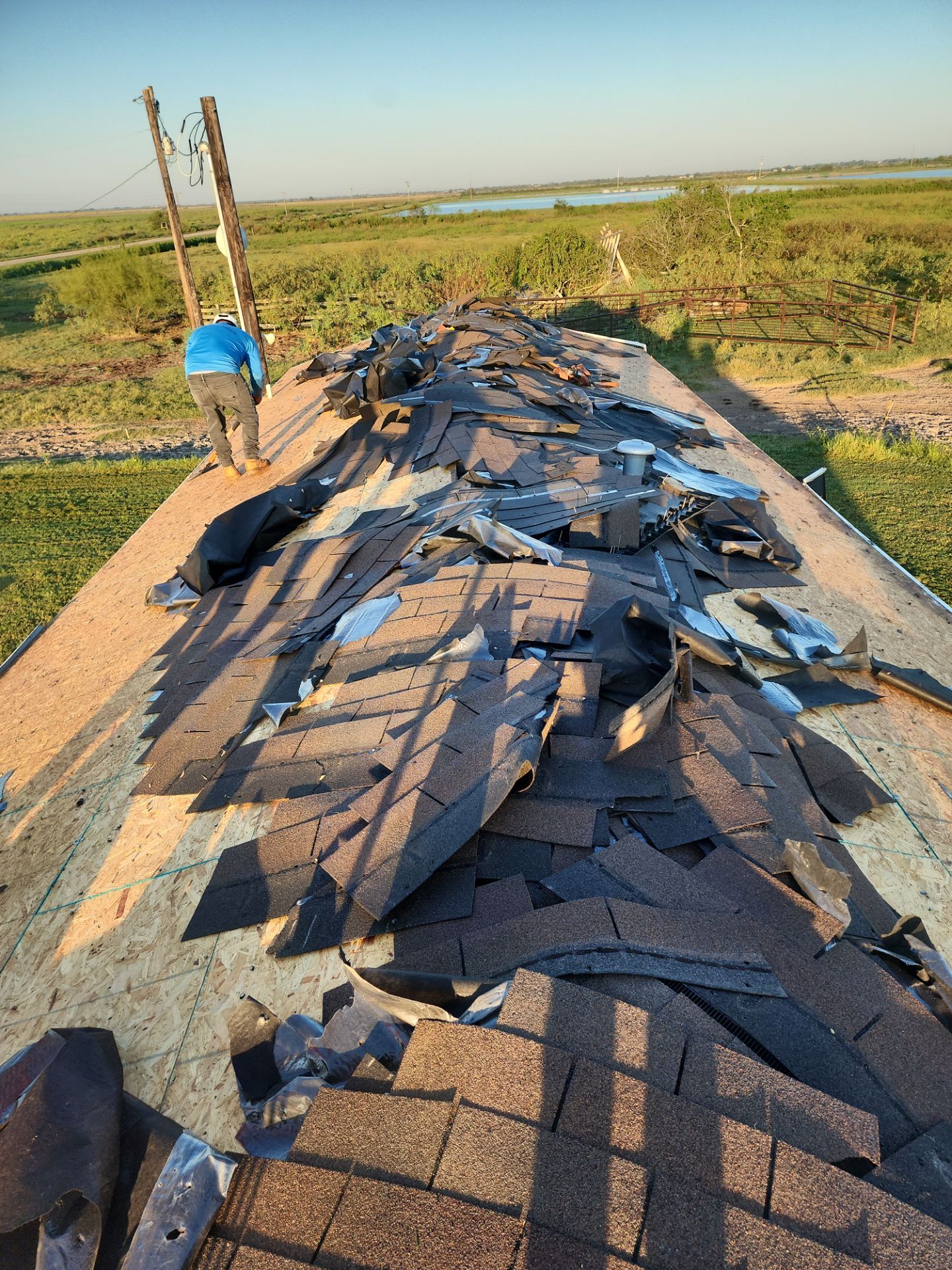 Residential Roofing Installation using Owen's Corning Duration (Lifetime) Shingles by Roof Repair Company