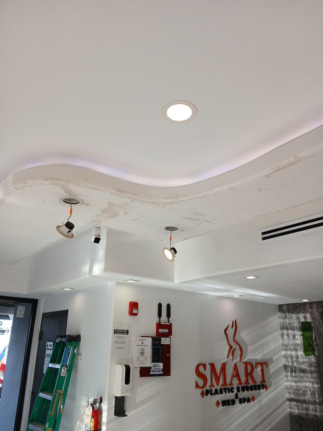 Commercial Water Damage Mitigation and Structural Drying for Miami Medical Facility by SuperClean