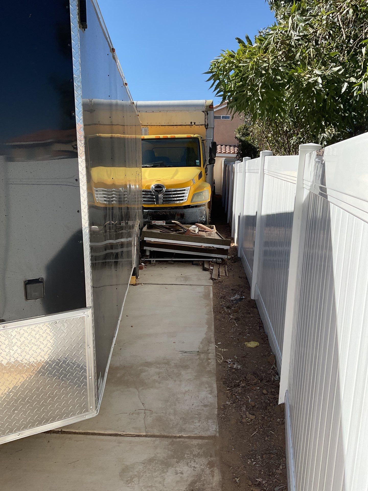 Fence Installation using Vinyl by Fence Guys Inc.