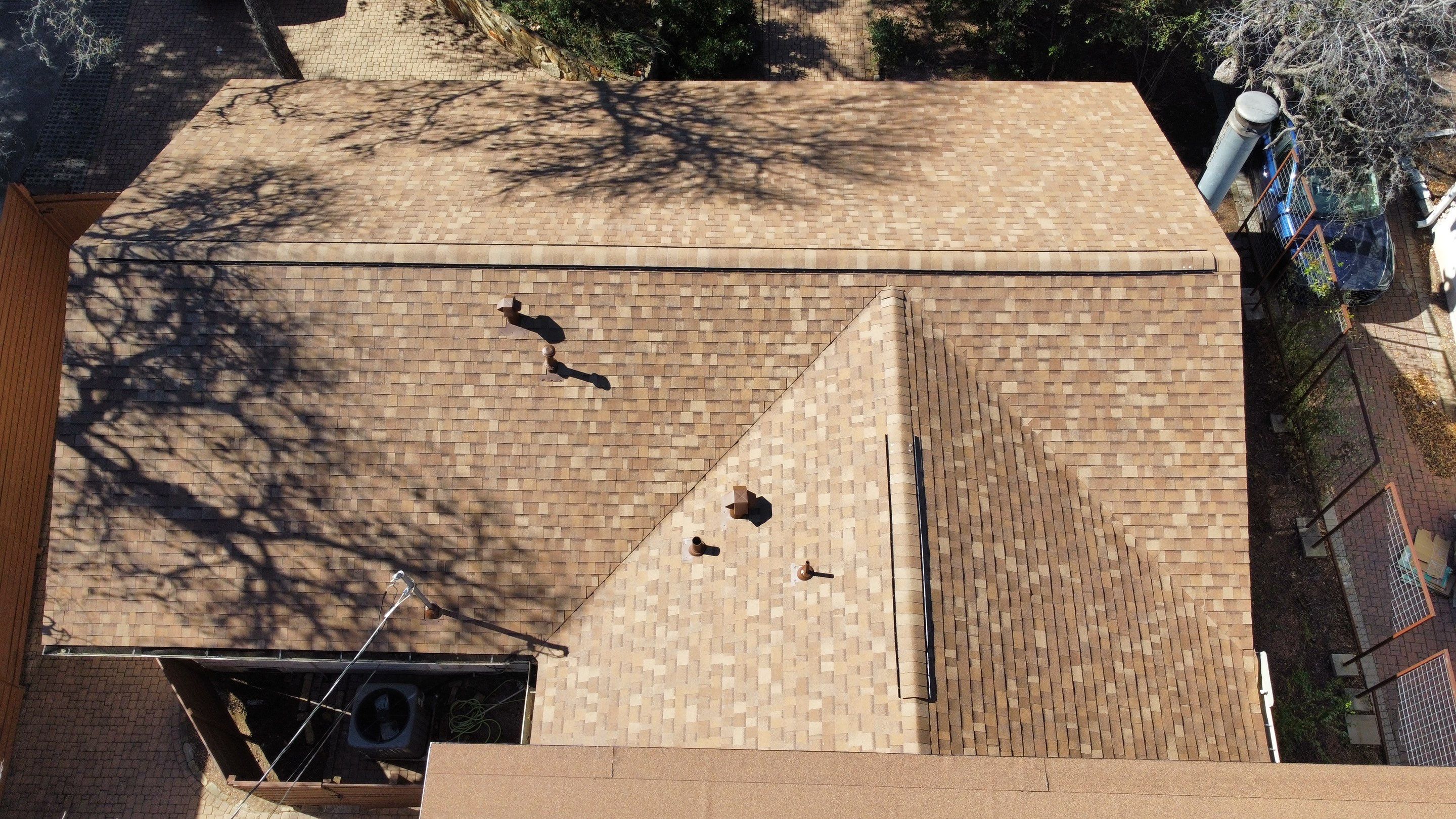 Residential Roofing Installation using Owens Corning Oakridge by Kstylez Roofing & Construction