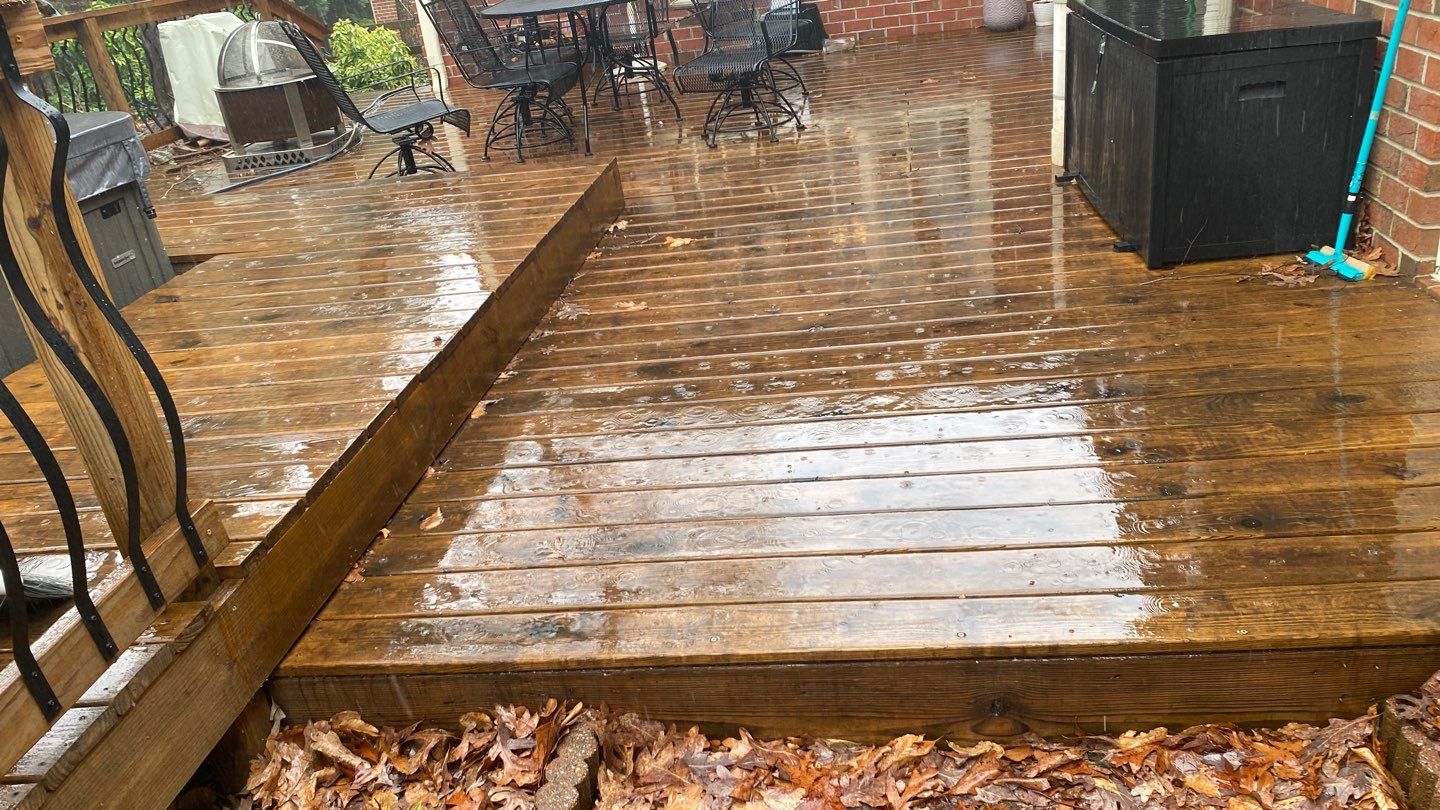Weathered Deck using AcryFin by DuraSeal