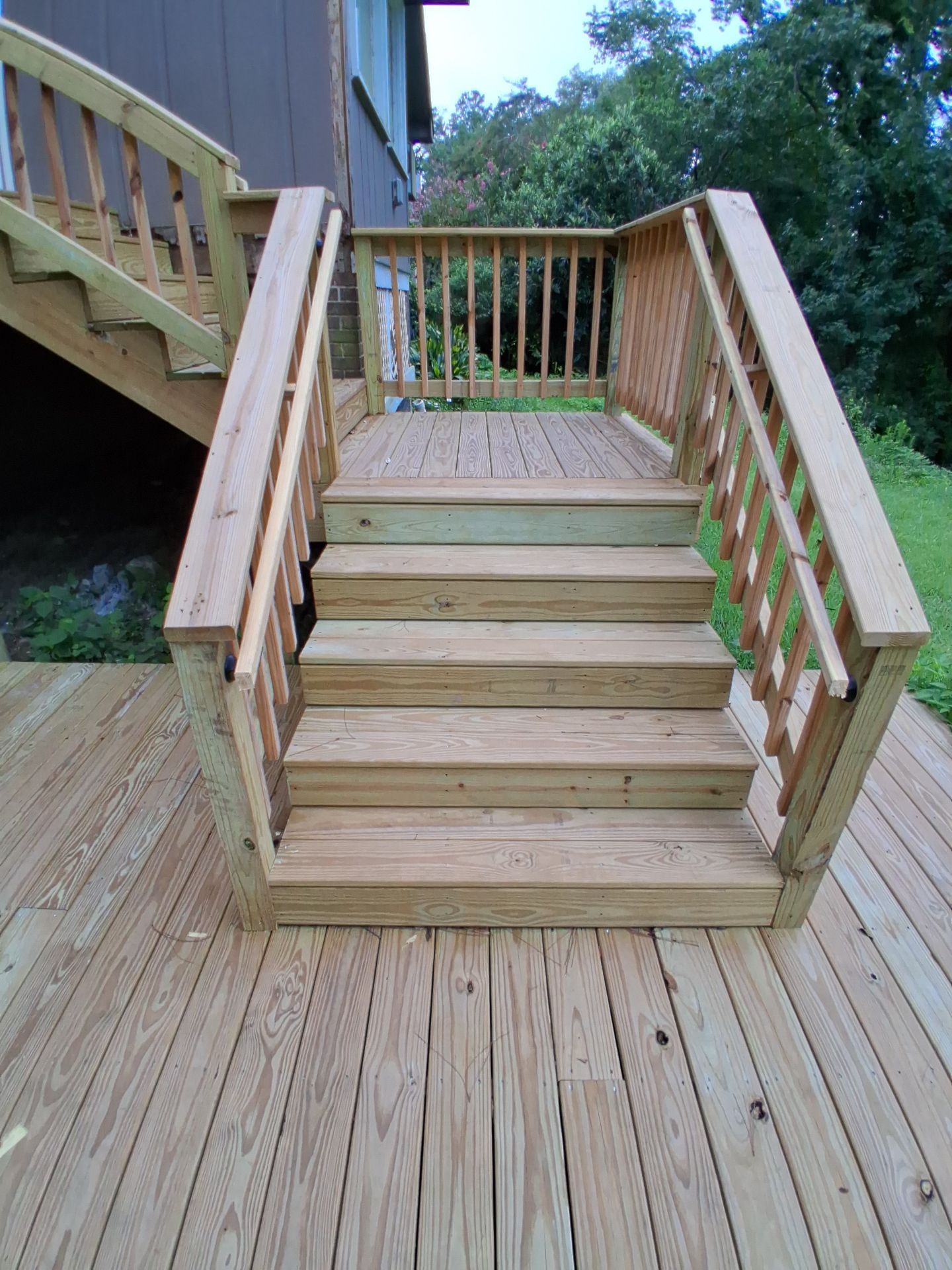 Valdosta Deck Remodel by J & J Remodeling Of Ga LLC