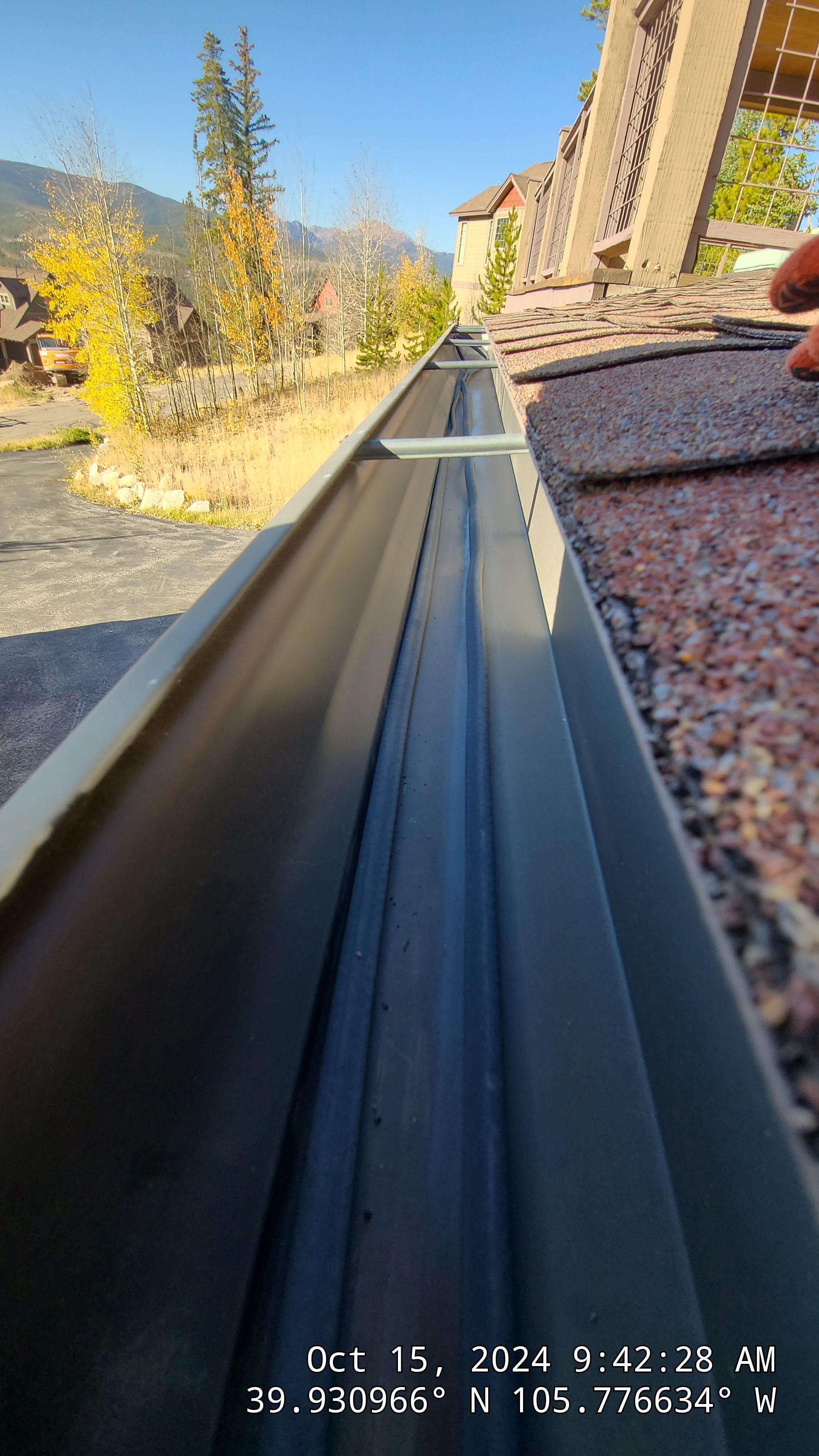 Gutter Cleaning by Wheatley Creek Services
