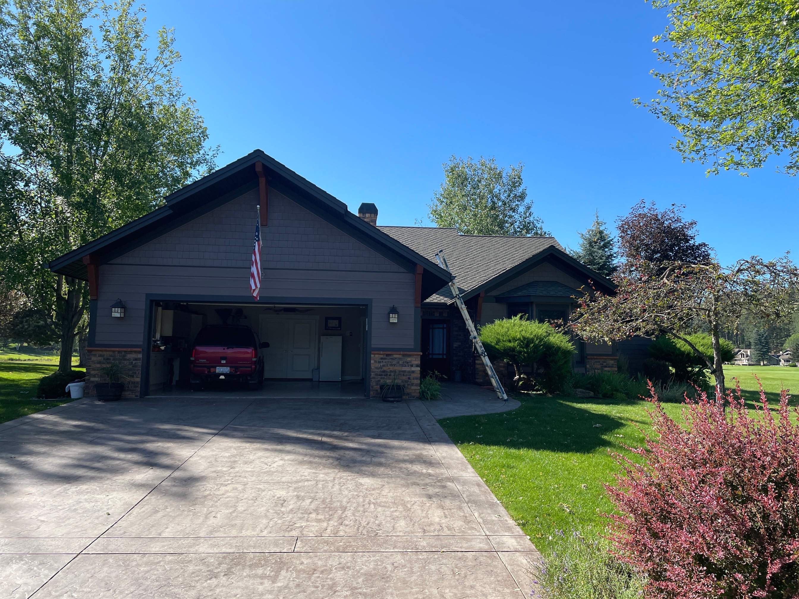 GAF Grand Sequoia - Autumn Brown Blend  by Montana Roofing Solutions