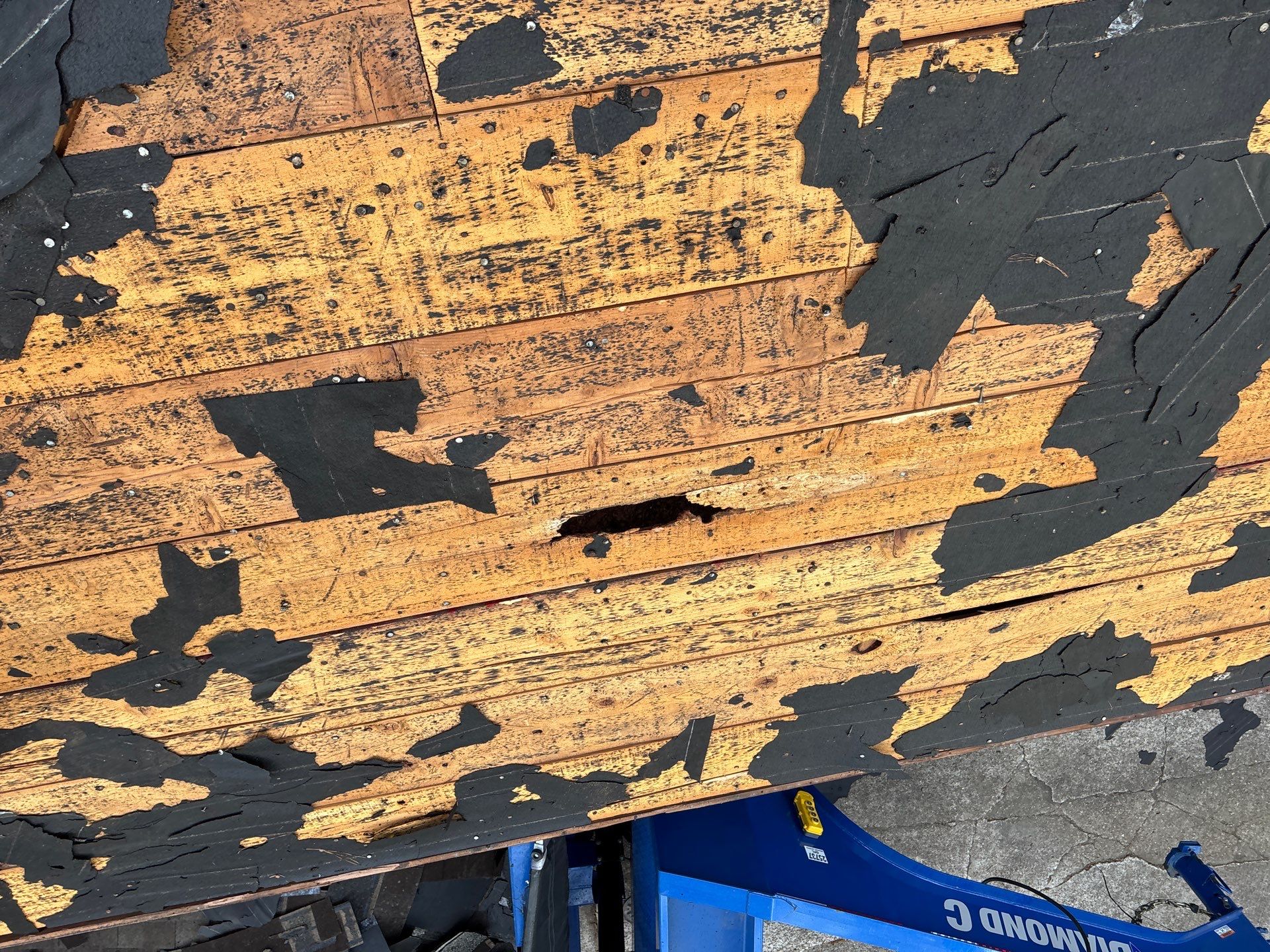 Roof Replacement Houston by Roof Repair Company