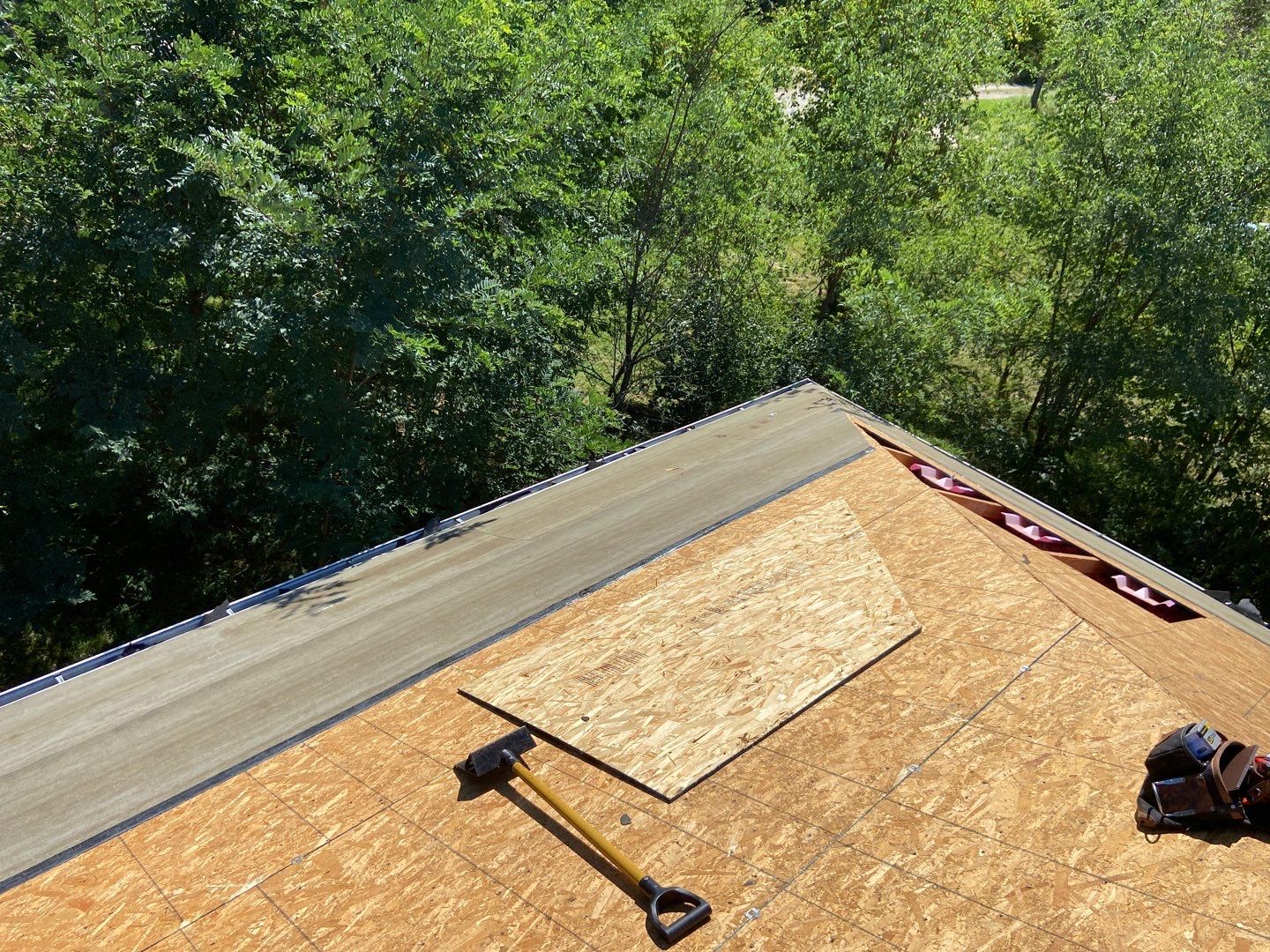 Roof Replacement using CertainTeed Landmark by 180 Contractors