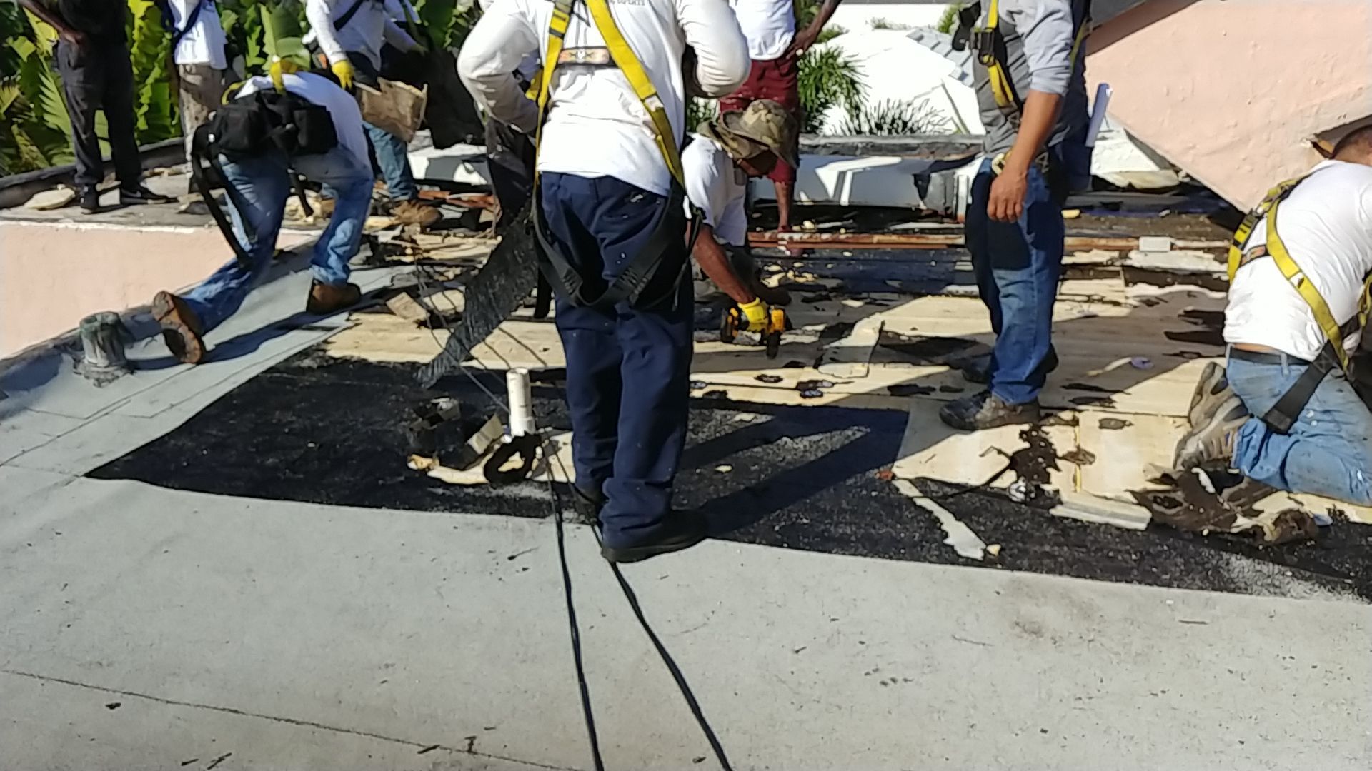 New Flat Roof with Tapered Insulation in Palm Beach – Energy-Efficient & Durable Roofing by Aastro Roofing