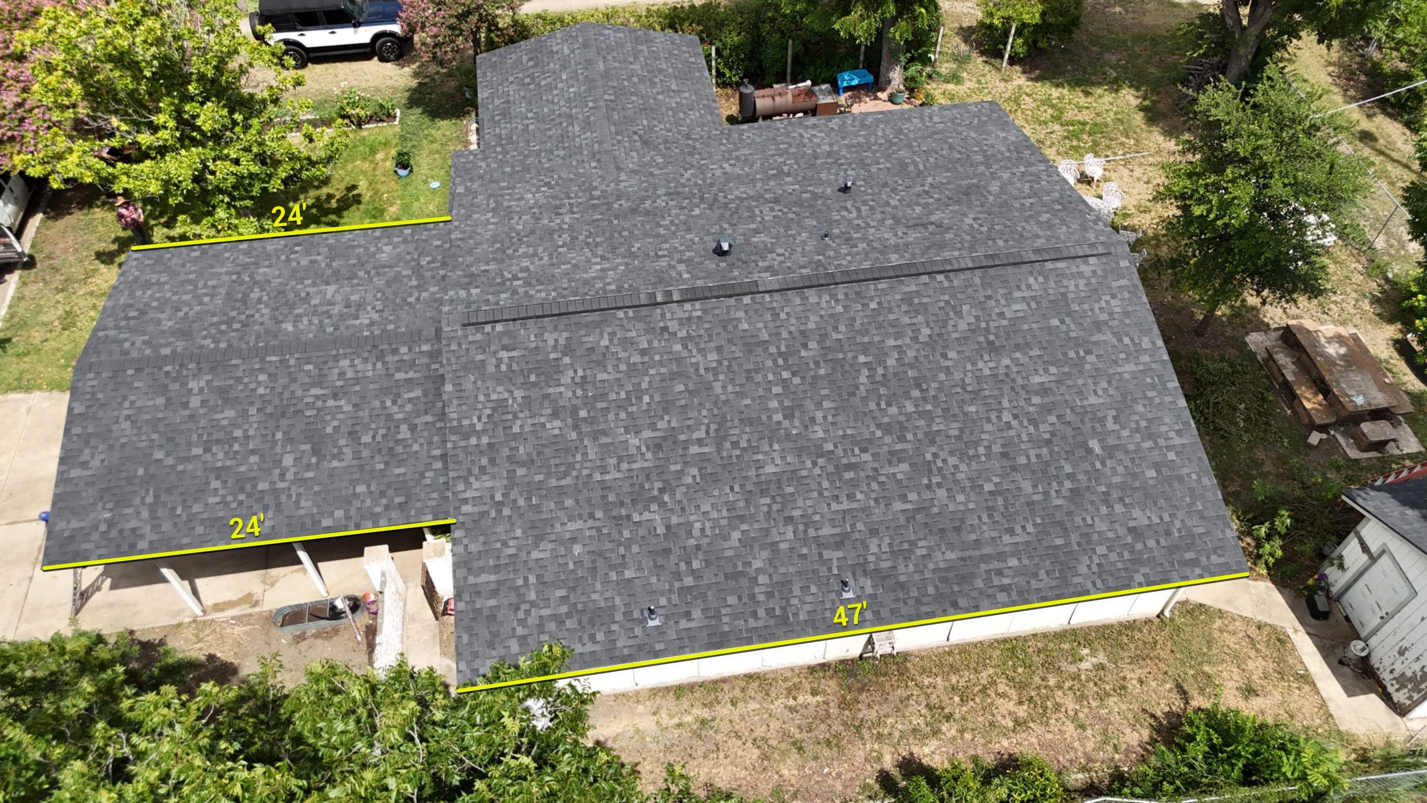 Onyx Black - Owens Corning TruDefinition Duration Oakridge by RoofsOnly.com