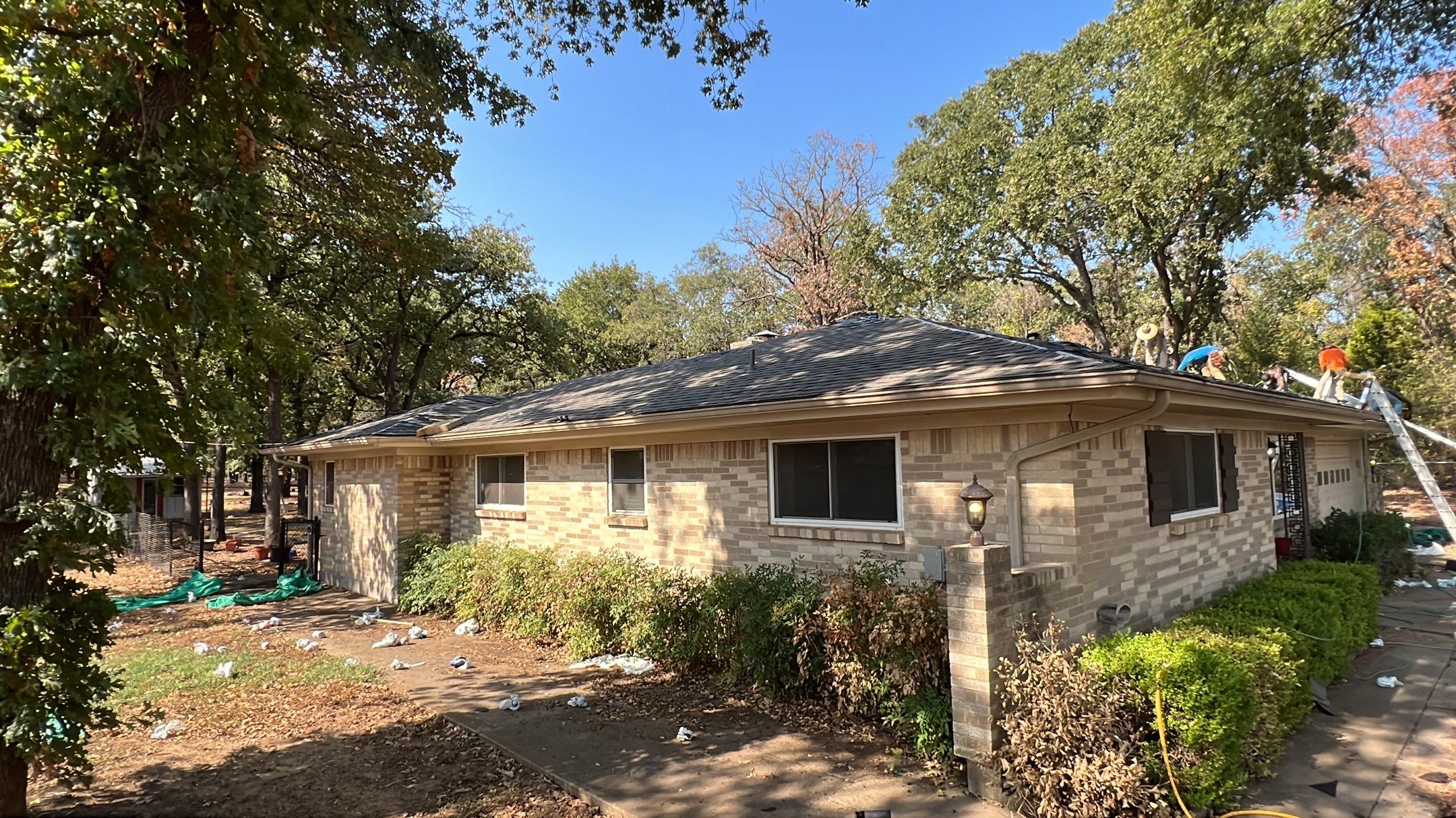 Residential Roofing Installation using ATLAS Pinnacle Pristine Shingles by Harvey Roofing & Construction