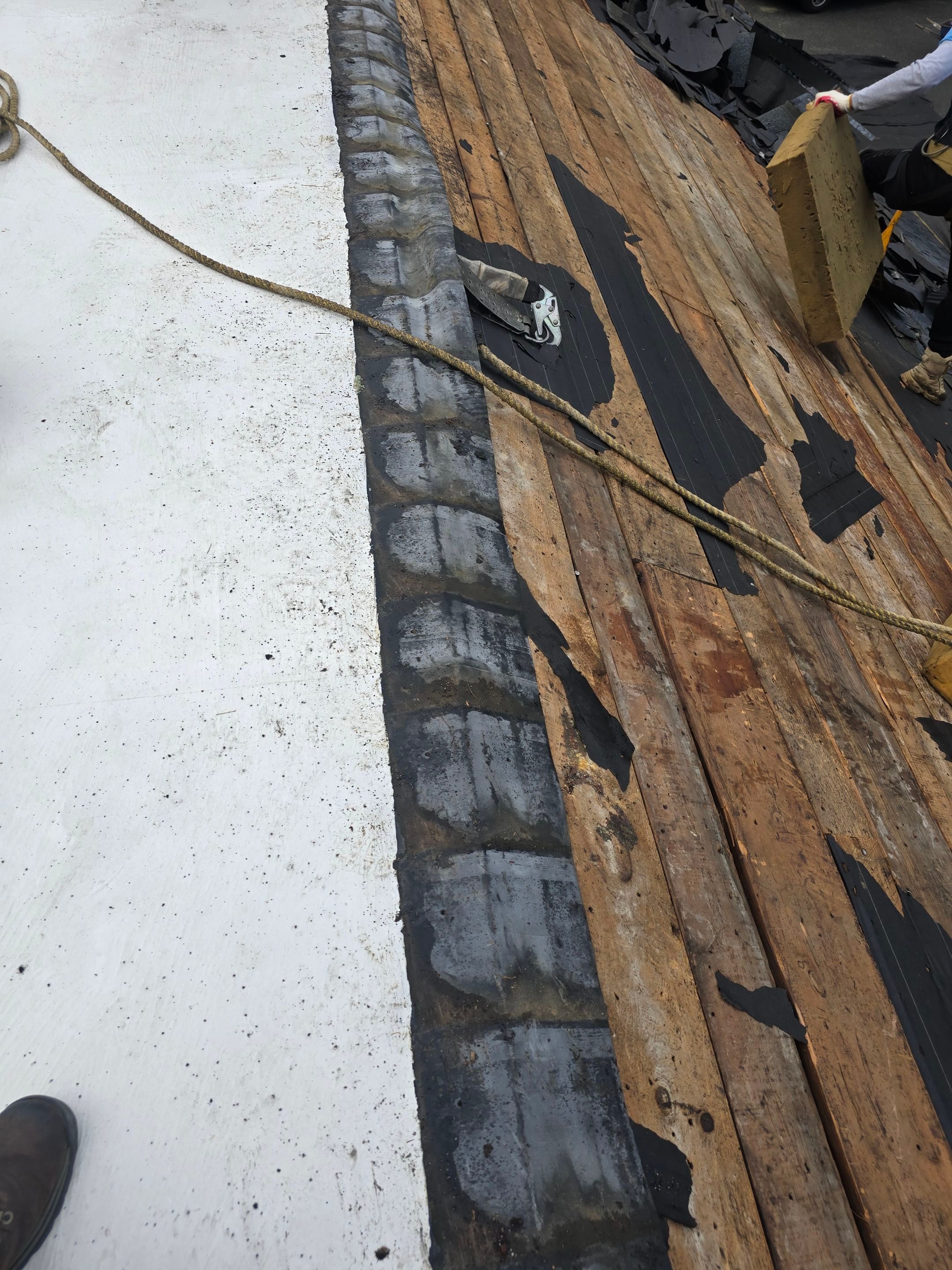 Roof Replacement with Owens Corning Duration Shingles by Mighty Dog Roofing of Greater Middlesex County