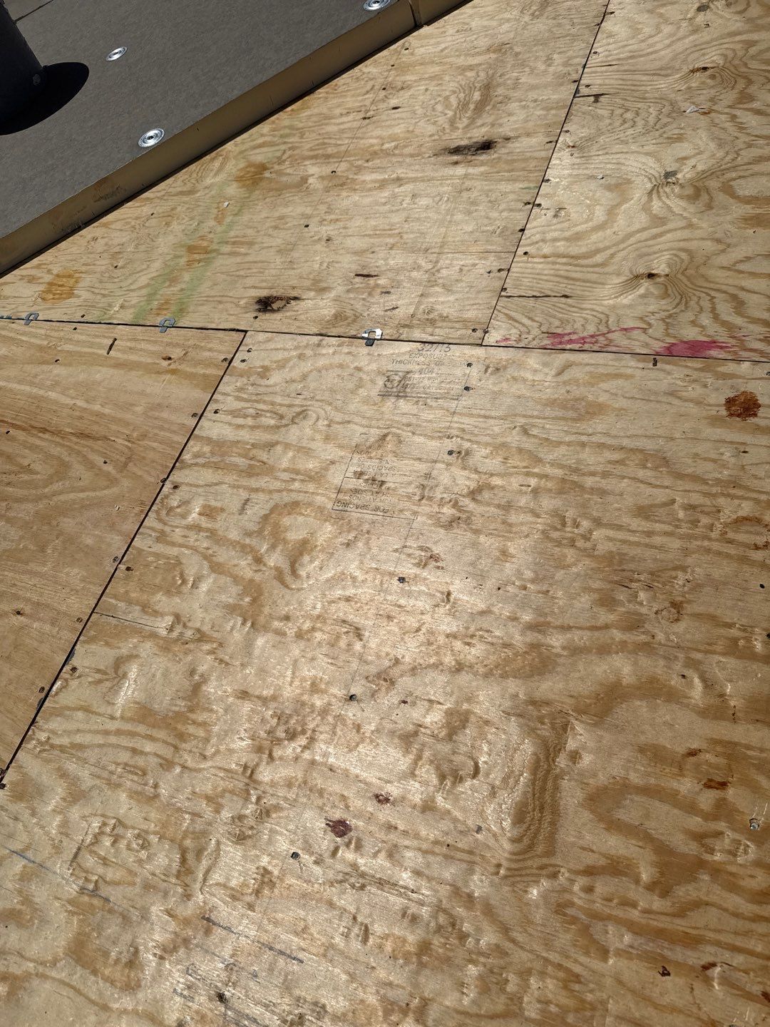 Project in Seminole 33772 by Mitchell Roofing Company LLC 