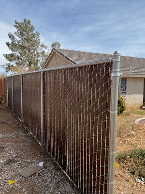 Fence Installation using Privacy chain link