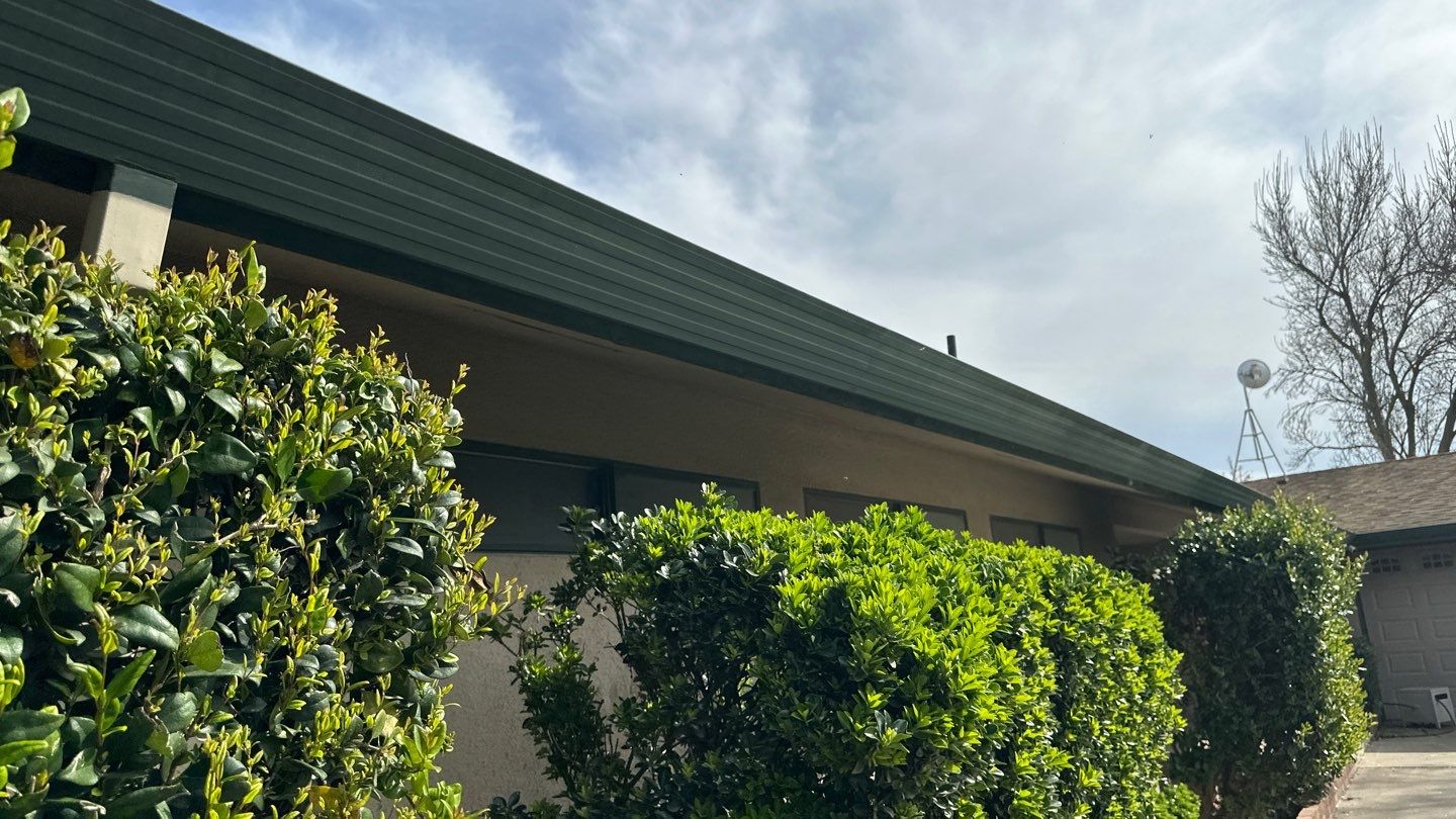 GAF Timberline HDZ-RS shingle project by Straight Edge Roofing Inc