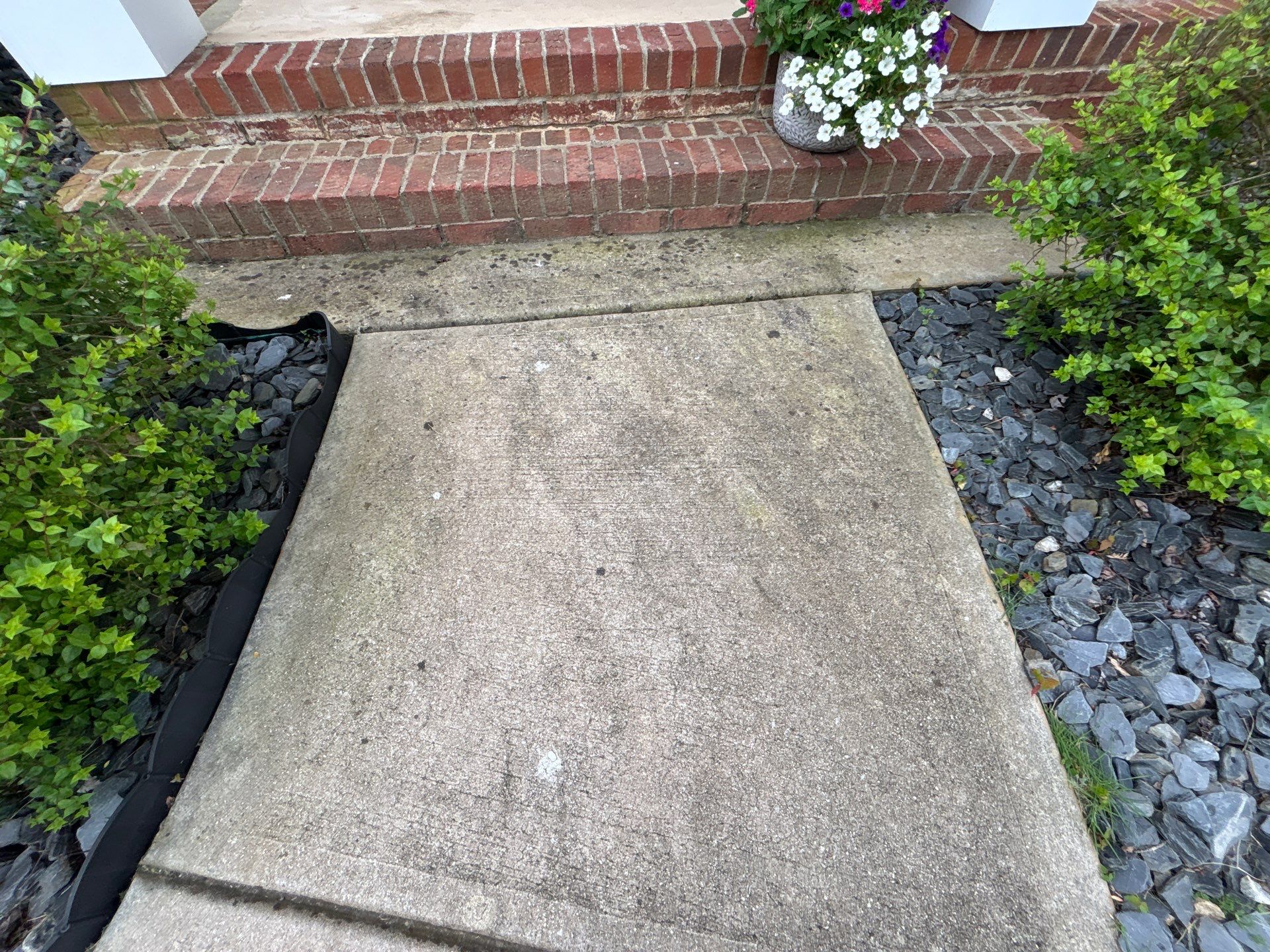 Concrete Driveway using Concrete Sealant by DuraSeal