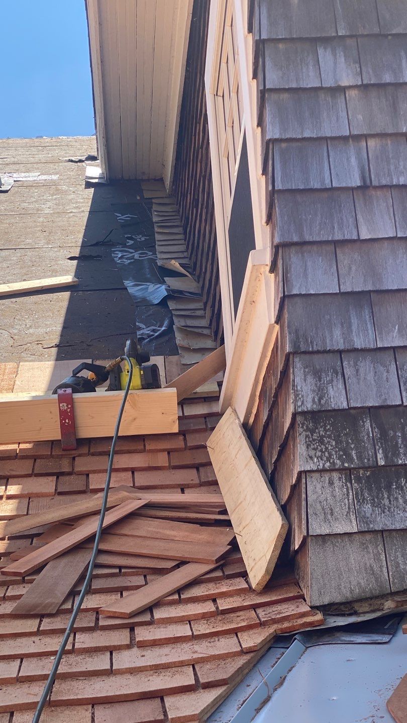 Cedar Roof Installation by Custom Installations