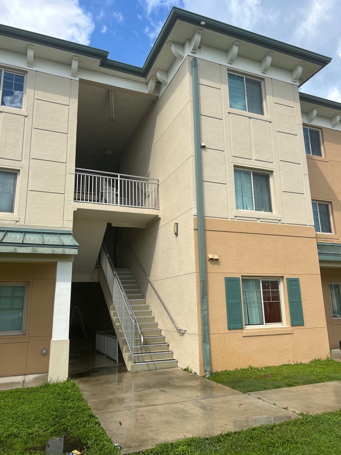 Custom Gutter System for Coastal Homes in Fort Myers FL by Gutter Professors