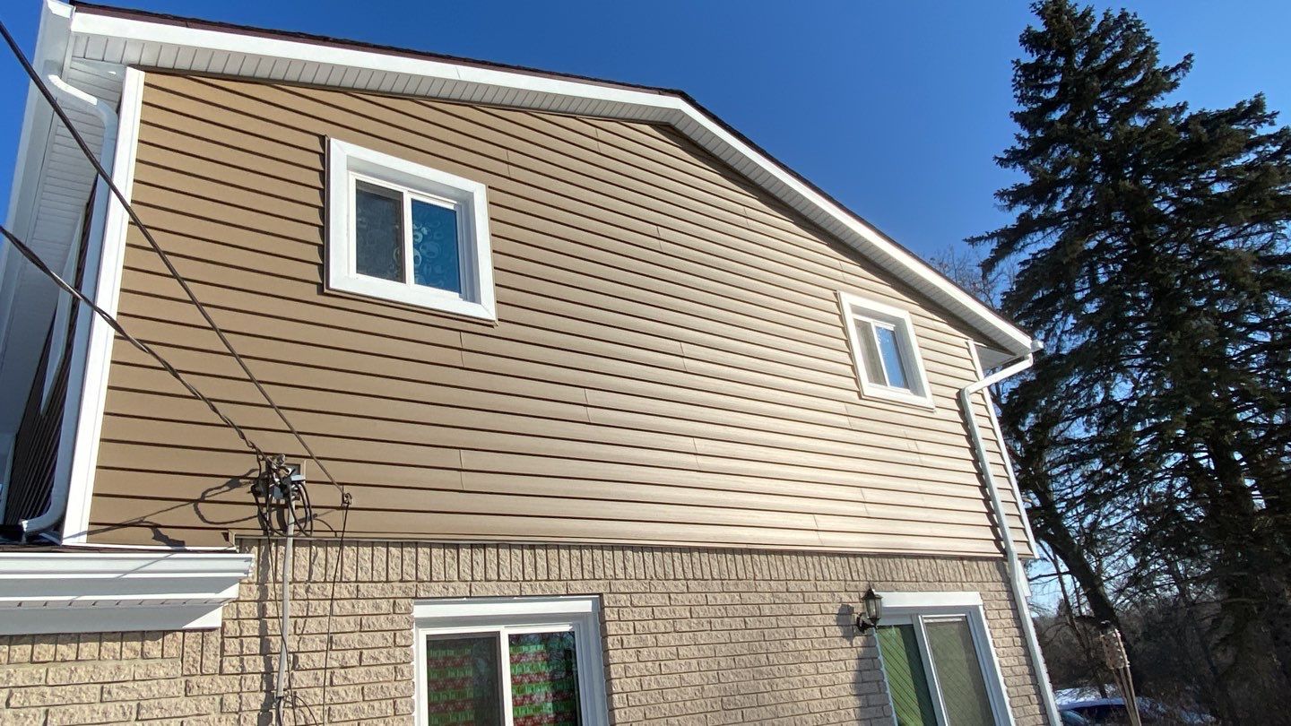 Siding Replacement using CertainTeed Monogram D5 Clapboard by 180 Contractors