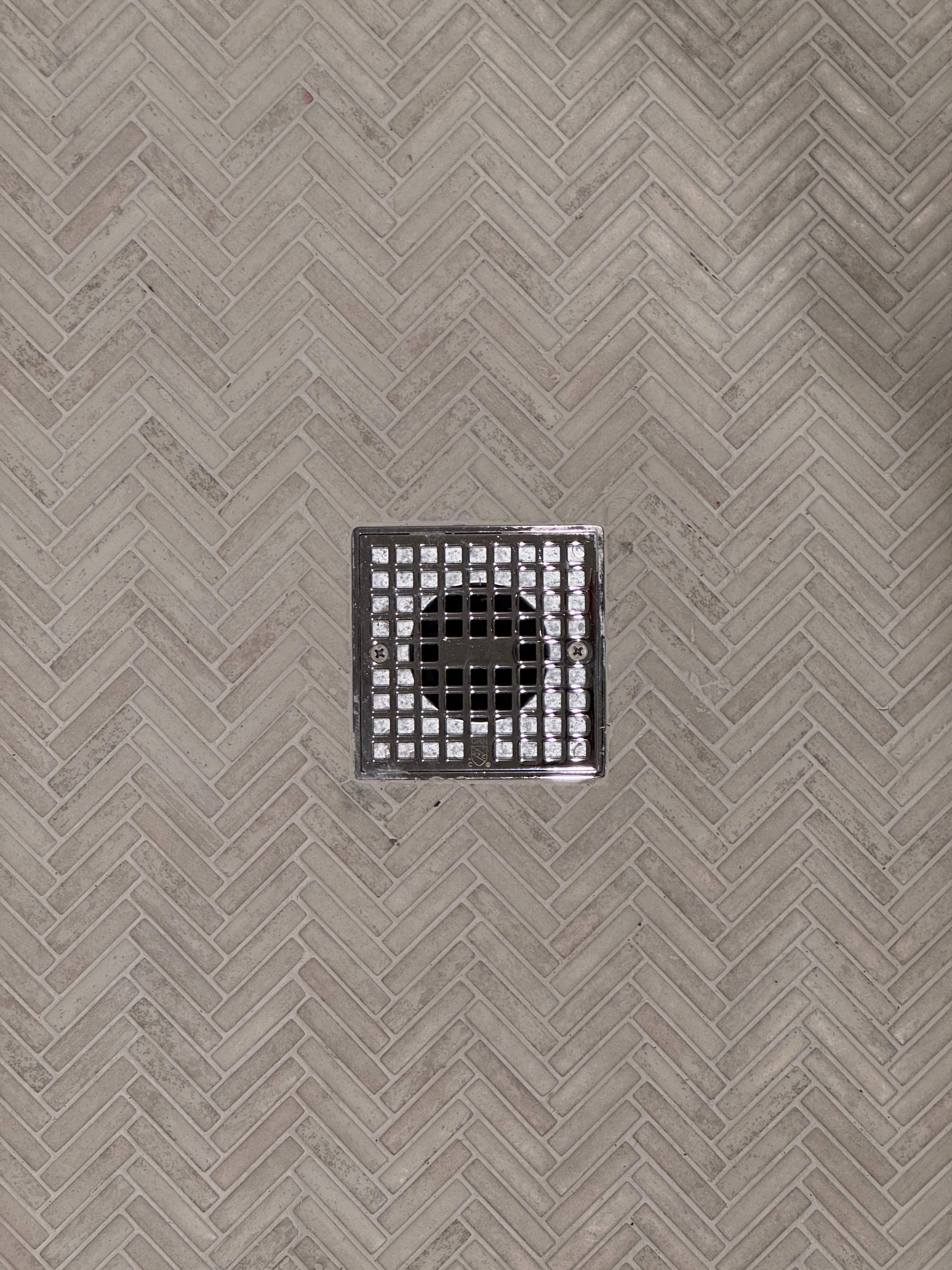 Two bathrooms renovation by Prudencio