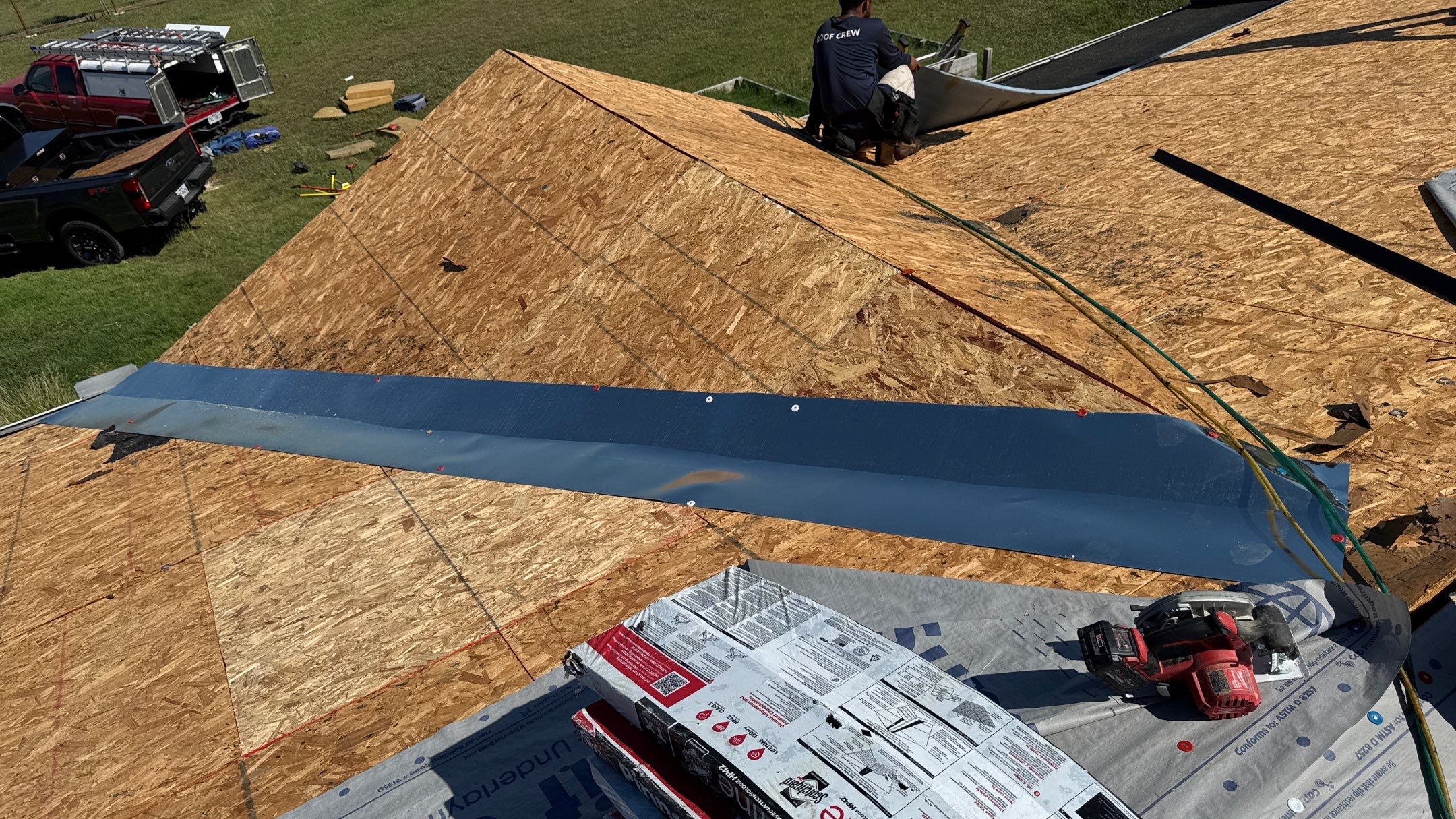 Residential Roofing Installation using ATLAS Pinnacle Pristine Shingles by Harvey Roofing & Construction