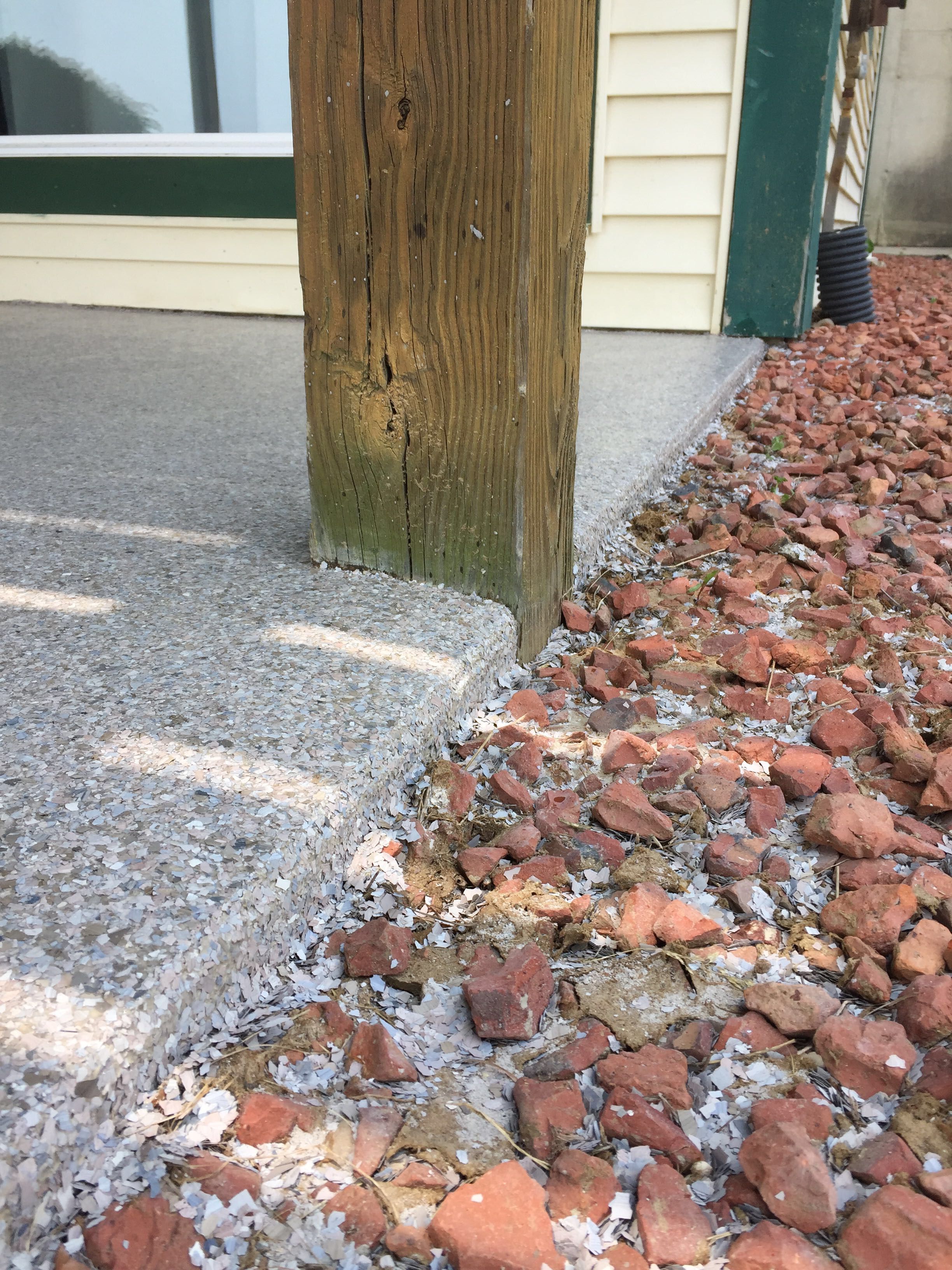 Patio Installation using Fieldstone by Your1DayFloor.com